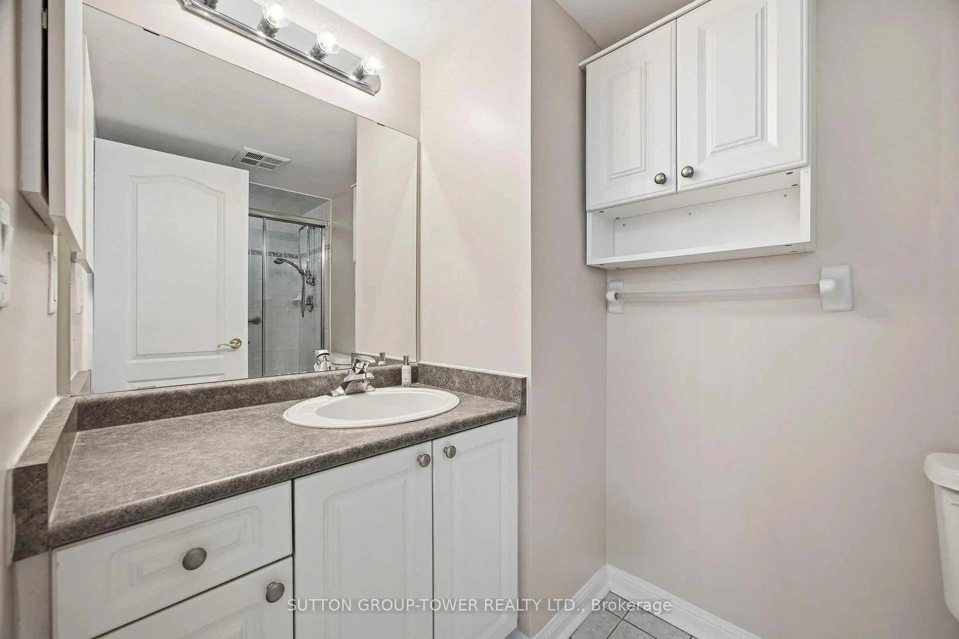 Photo 28 of Unit 408, 2500 Rutherford Road N, Vaughan, Maple — HOMEH