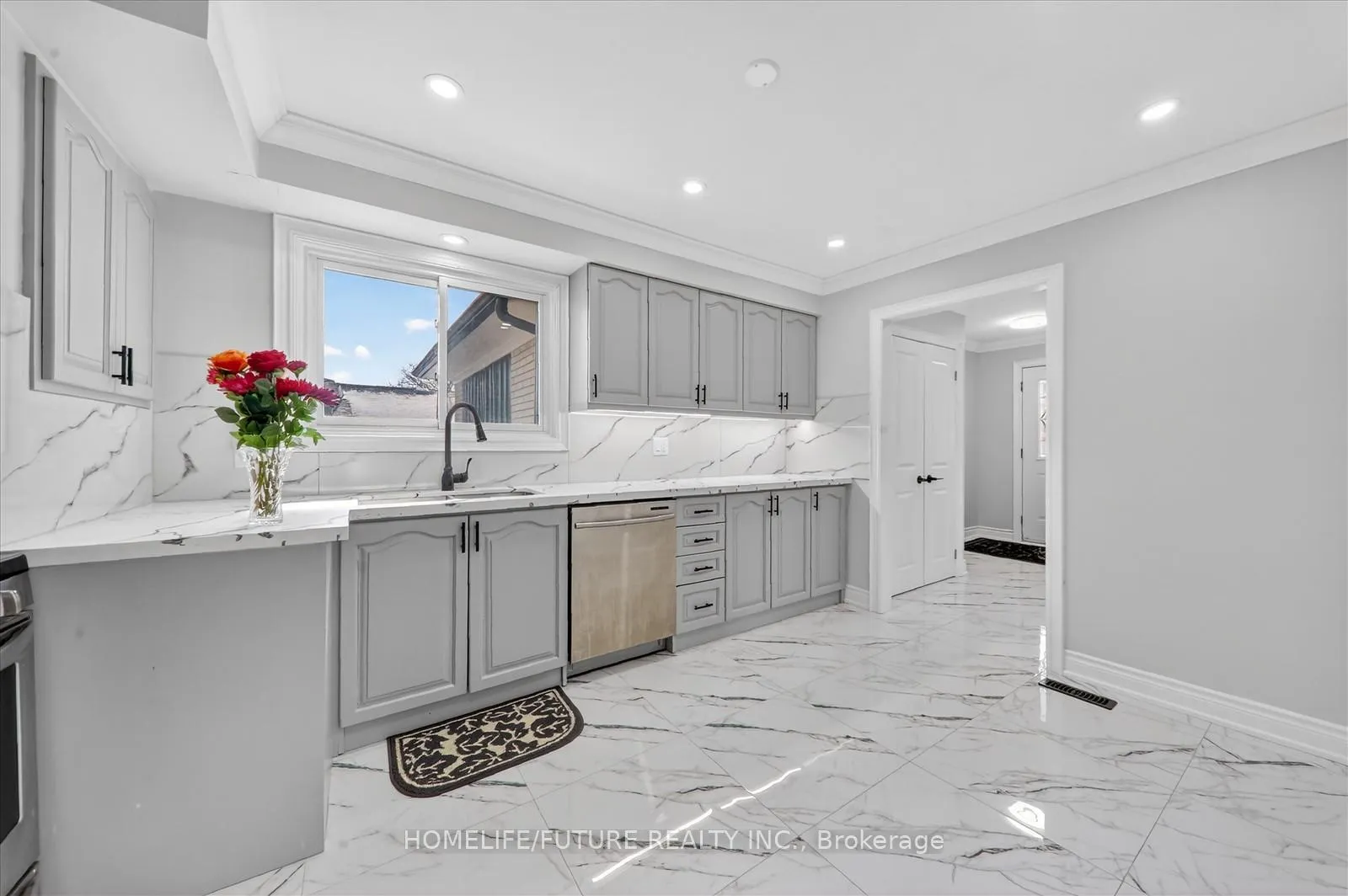 Photo 7 of 153 Centennial Road, Scarborough, Centennial Scarborough — HOMEH