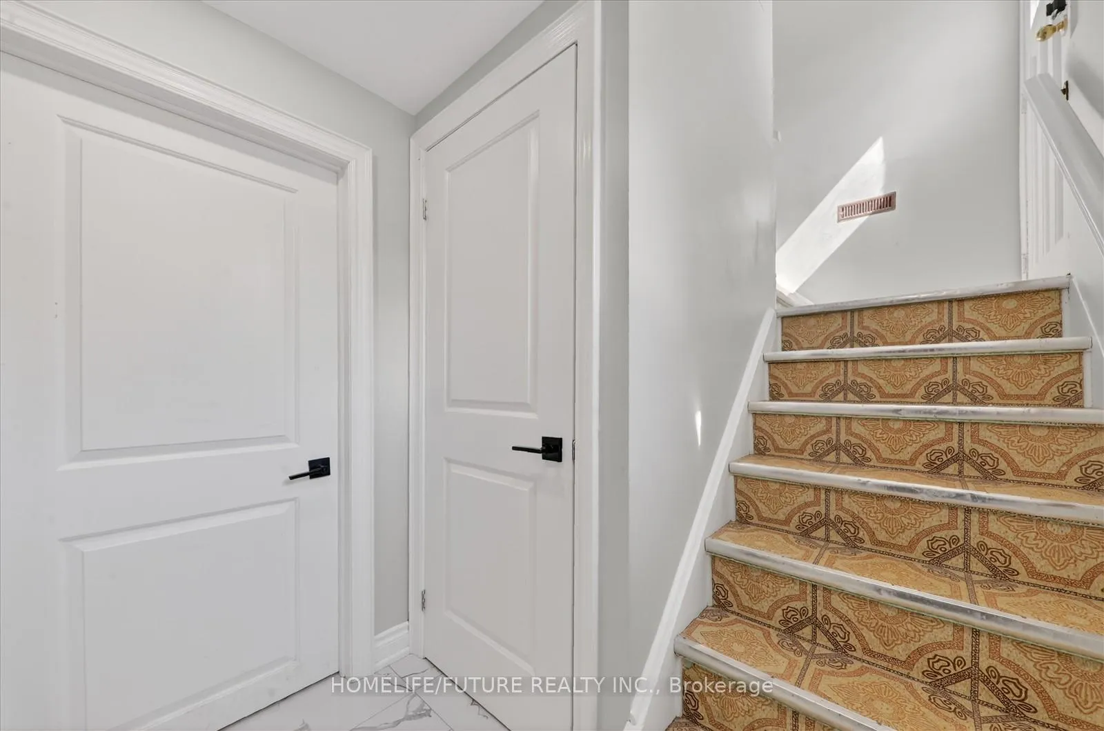Photo 19 of 153 Centennial Road, Scarborough, Centennial Scarborough — HOMEH