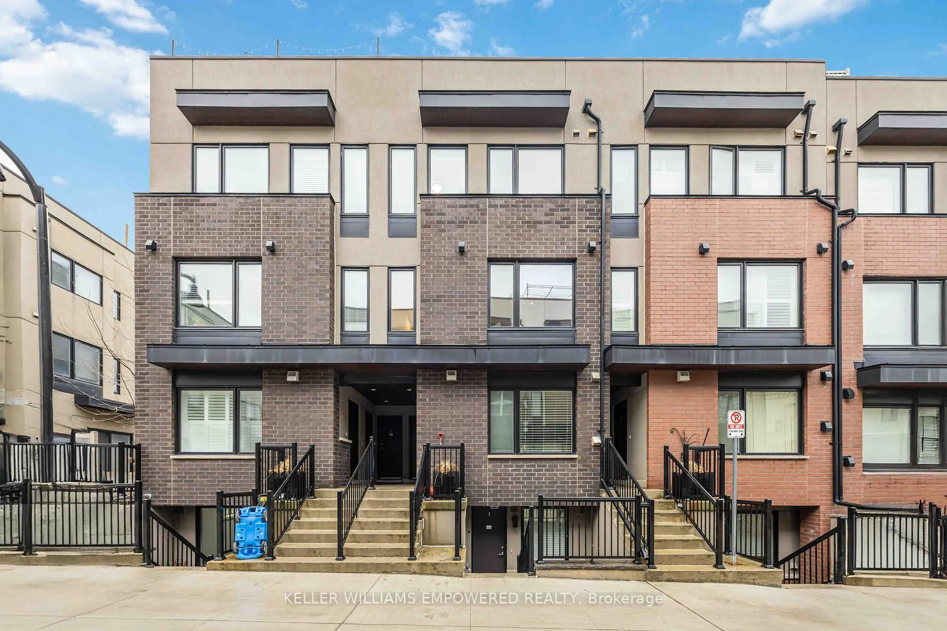 Photo 1 of Unit 7, 142 William Duncan Road, North York, Downsview-Roding-CFB — HOMEH