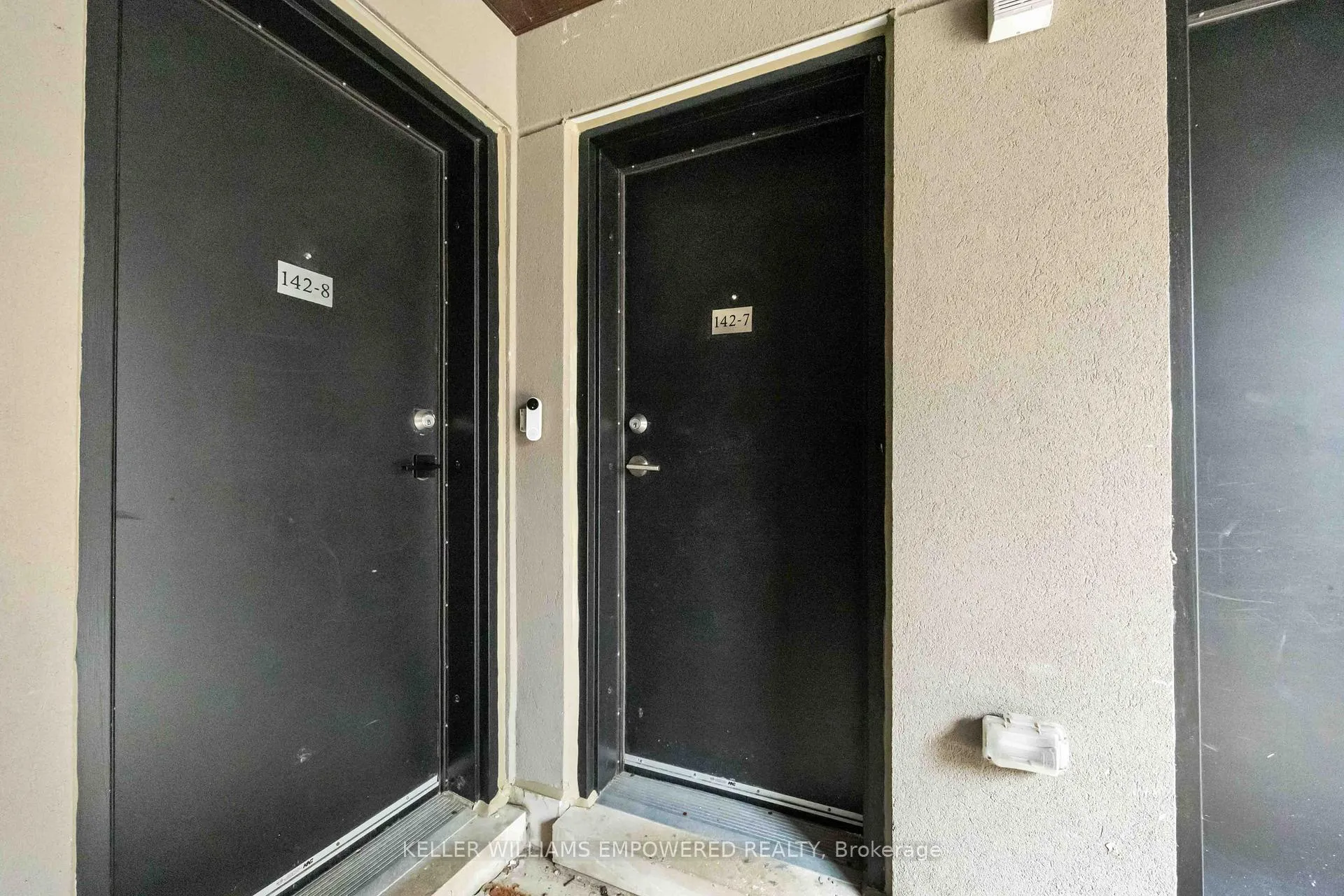 Photo 2 of Unit 7, 142 William Duncan Road, North York, Downsview-Roding-CFB — HOMEH