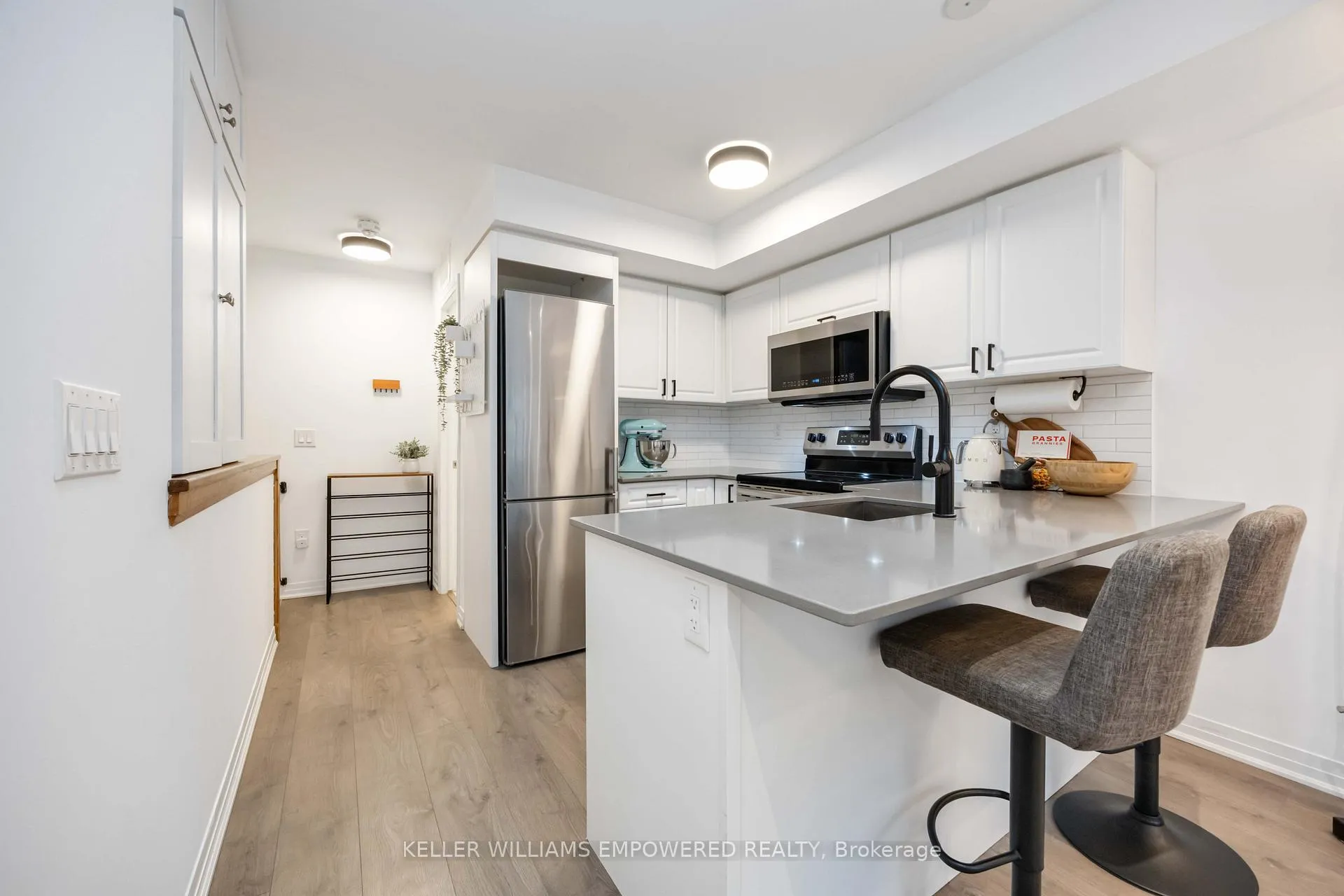 Photo 14 of Unit 7, 142 William Duncan Road, North York, Downsview-Roding-CFB — HOMEH