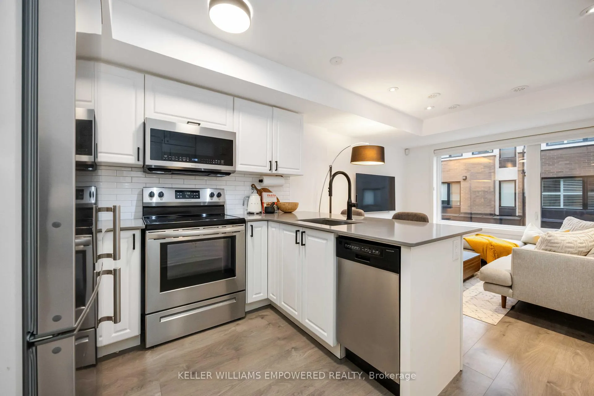Photo 15 of Unit 7, 142 William Duncan Road, North York, Downsview-Roding-CFB — HOMEH