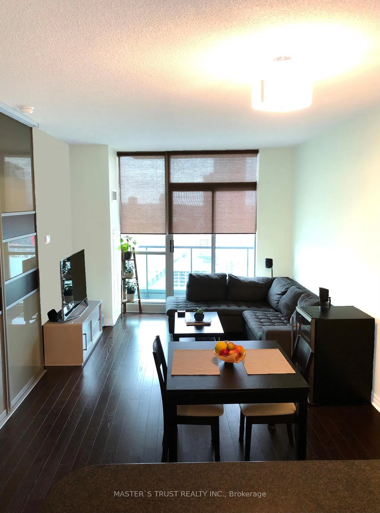 Photo 4 of Unit 3007, 16 Yonge Street, Toronto, Waterfront Communities — HOMEH
