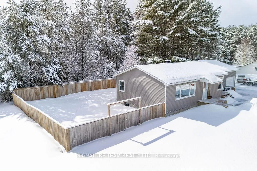 Photo 4 of 607 Airport Road, Petawawa — HOMEH