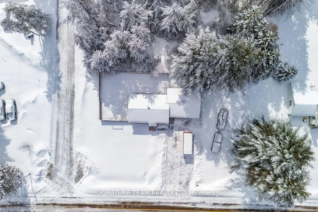 Photo 9 of 607 Airport Road, Petawawa — HOMEH