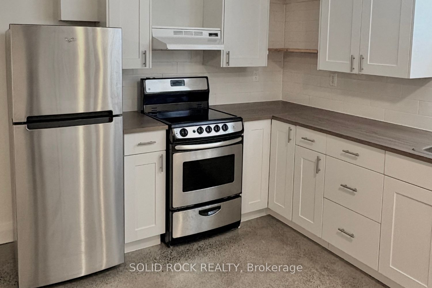 Photo 7 of Unit B, 228 Glynn Avenue, Ottawa, Overbrook/Castle Heights — HOMEH