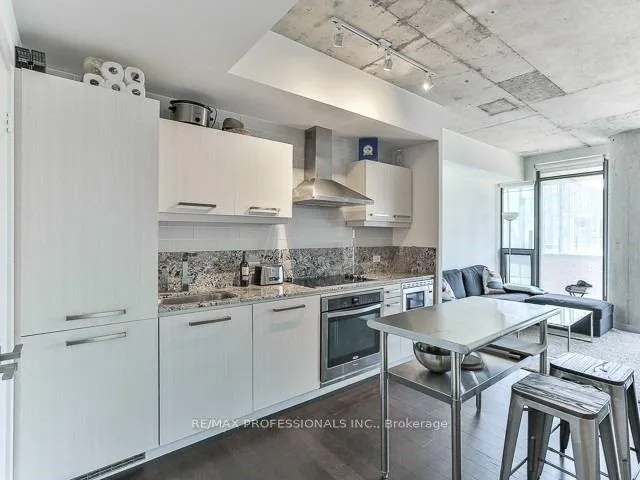 Photo 11 of Unit 1006, 15 Beverley Street, Toronto, Kensington-Chinatown — HOMEH