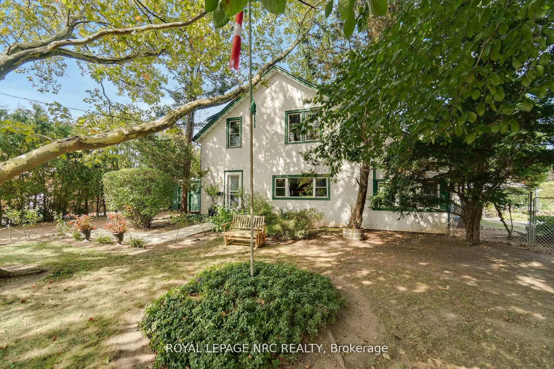 Front of 6511 Riall Street