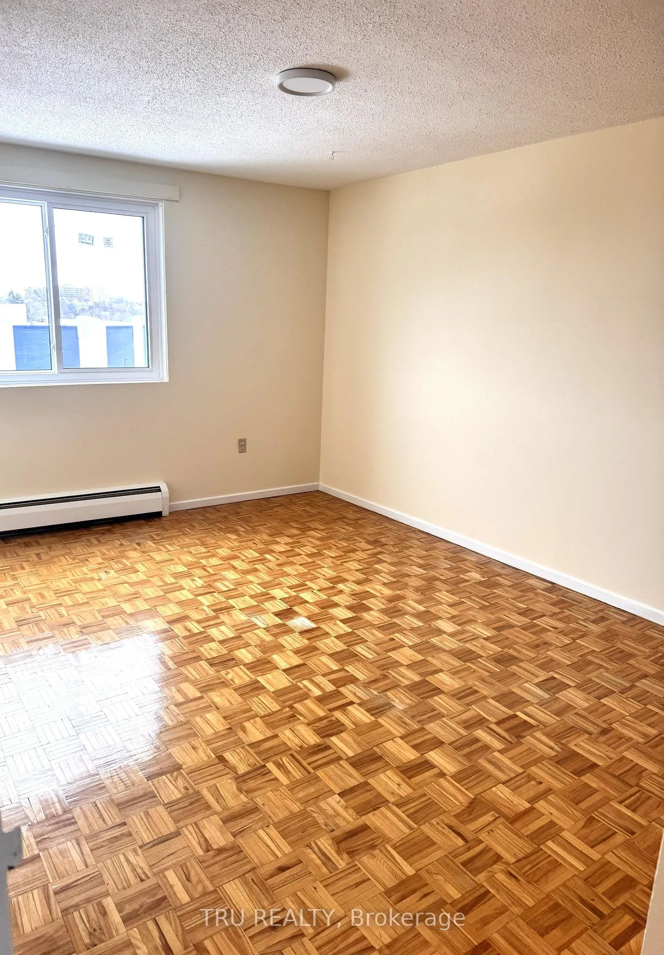 Photo 8 of Unit 706, 3100 Carling Avenue, Ottawa, Bayshore — HOMEH