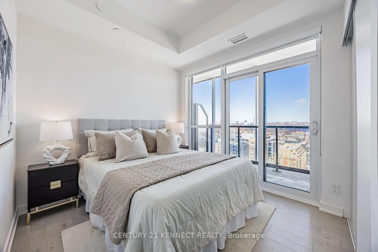Photo 15 of Unit 1909, 30 Ordnance Street, Toronto, Niagara — HOMEH
