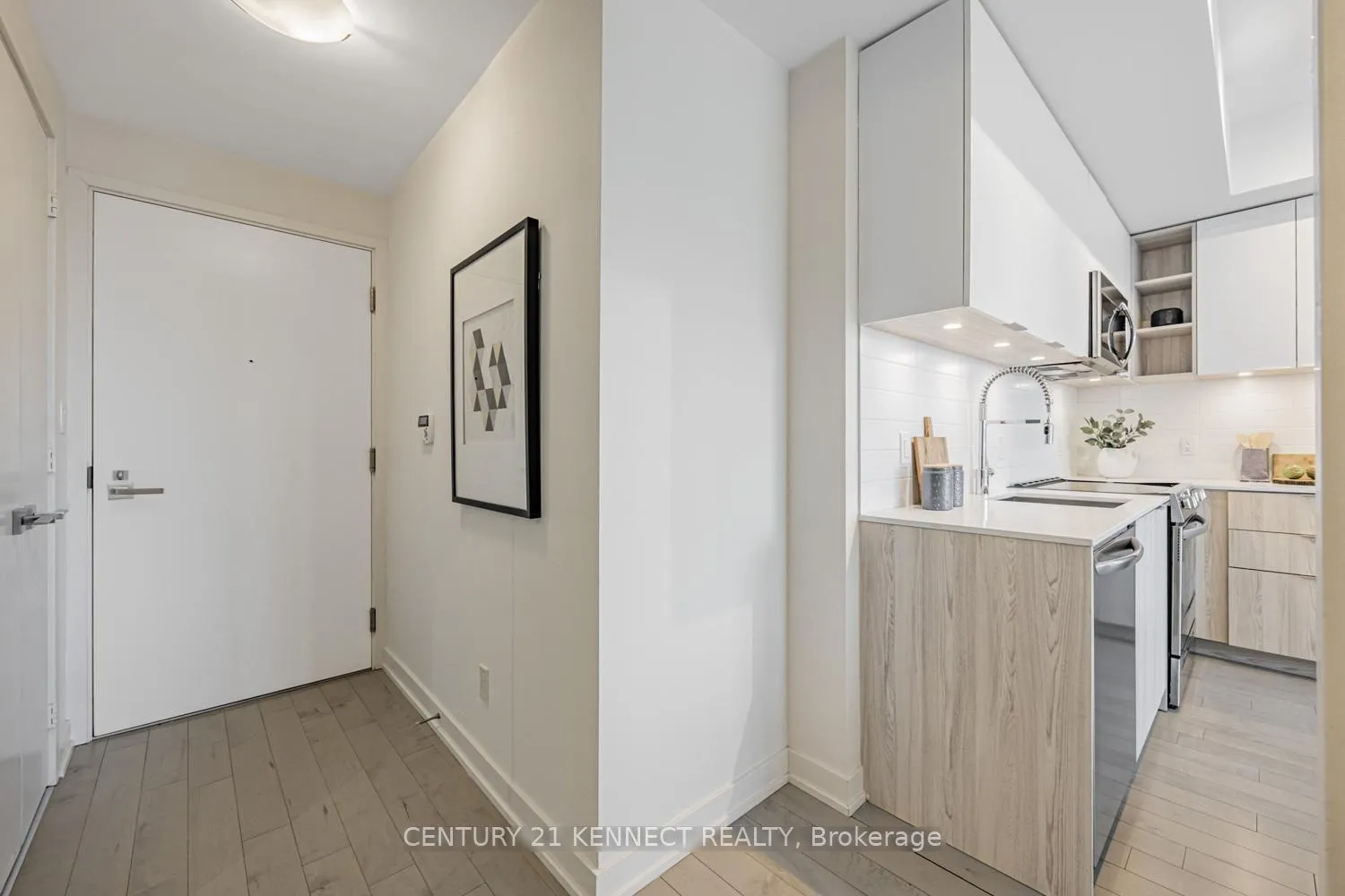 Photo 20 of Unit 1909, 30 Ordnance Street, Toronto, Niagara — HOMEH