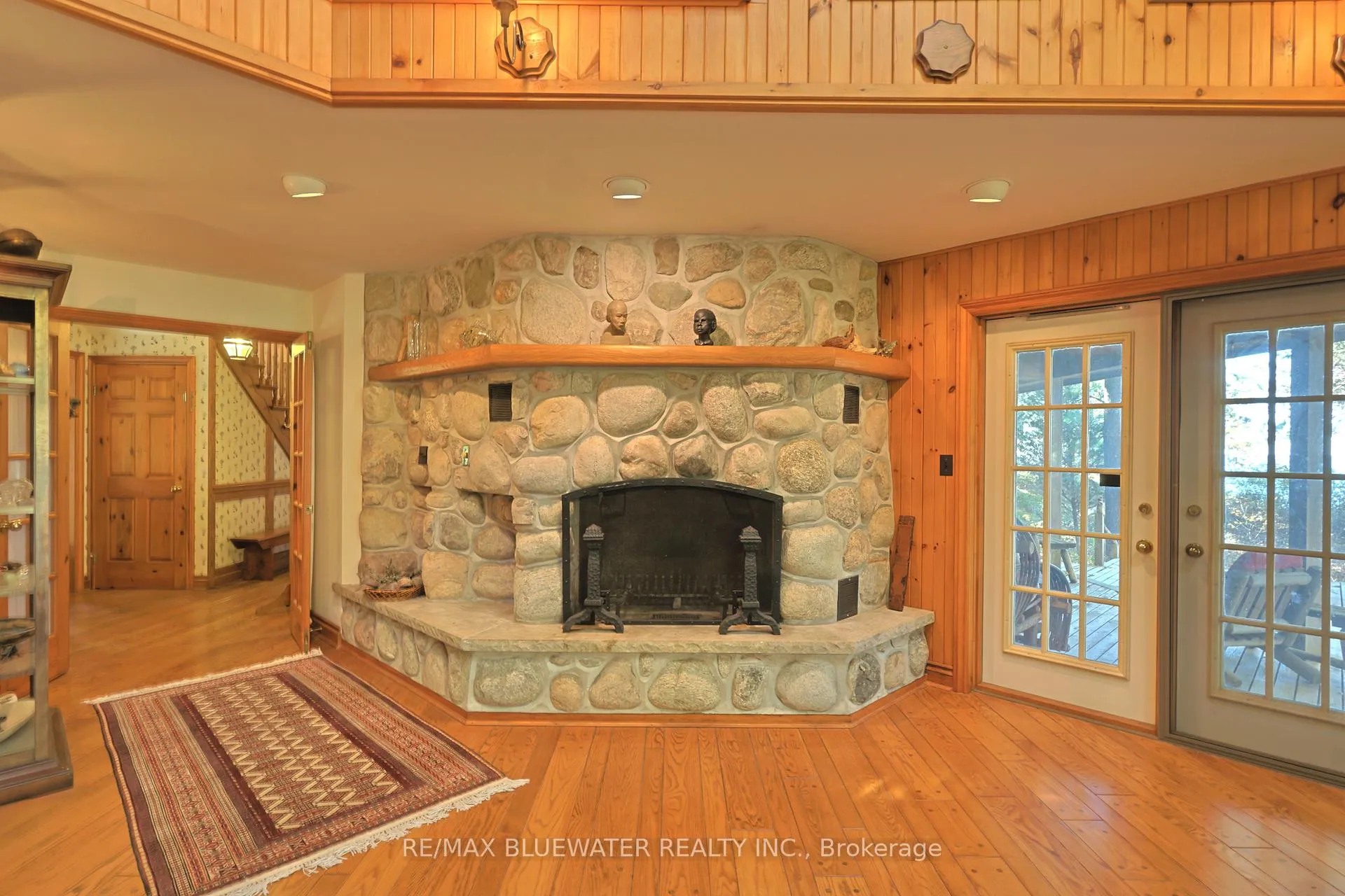 Photo 13 of 9864 Huron Place, Lambton Shores, Grand Bend — HOMEH