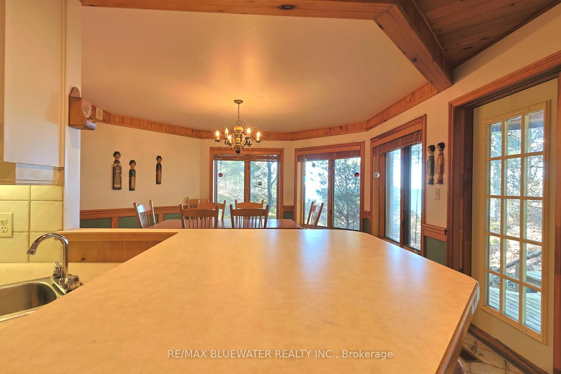 Photo 18 of 9864 Huron Place, Lambton Shores, Grand Bend — HOMEH