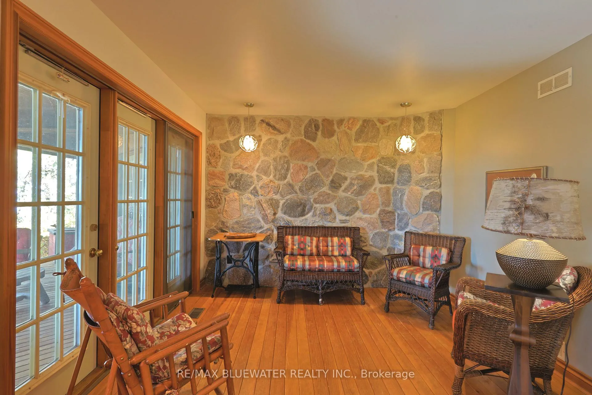 Photo 24 of 9864 Huron Place, Lambton Shores, Grand Bend — HOMEH
