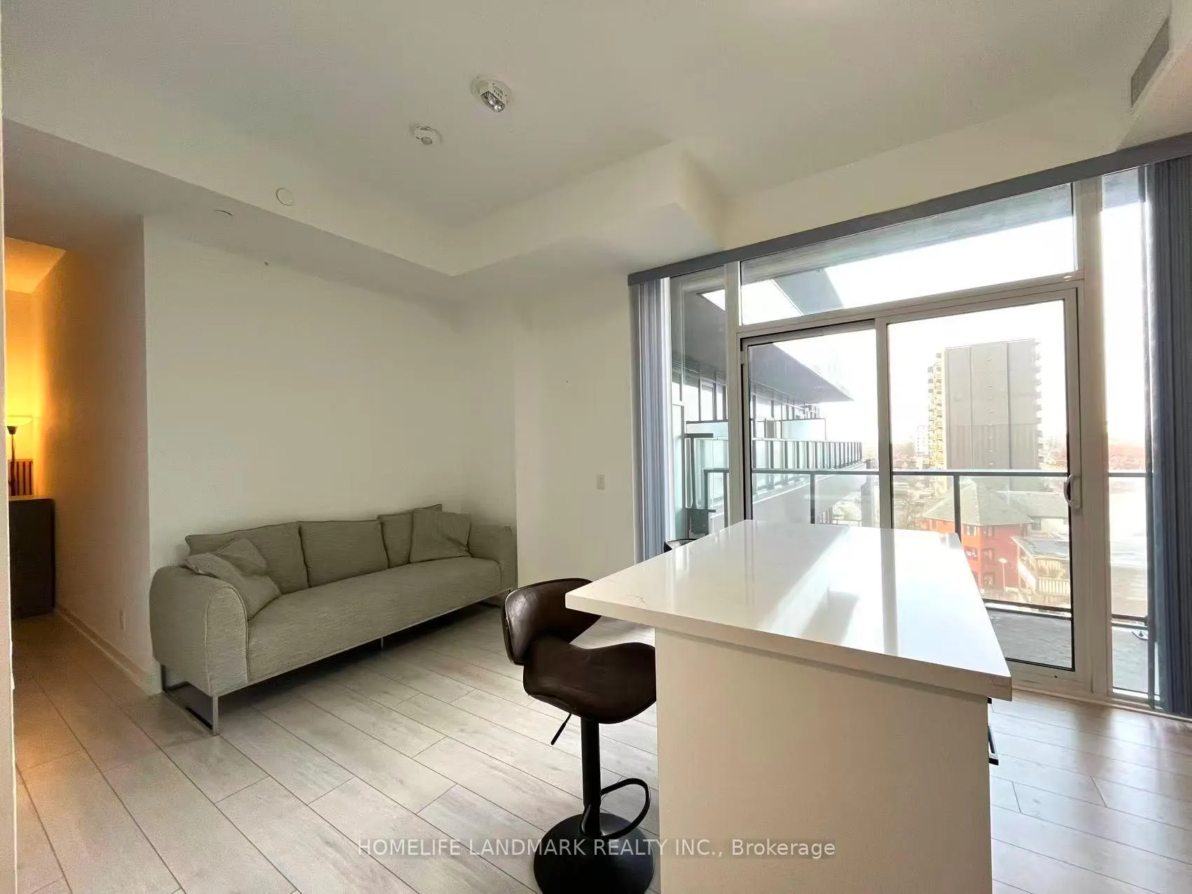 Photo 6 of Unit 512, 270 Dufferin Street, Toronto, South Parkdale — HOMEH