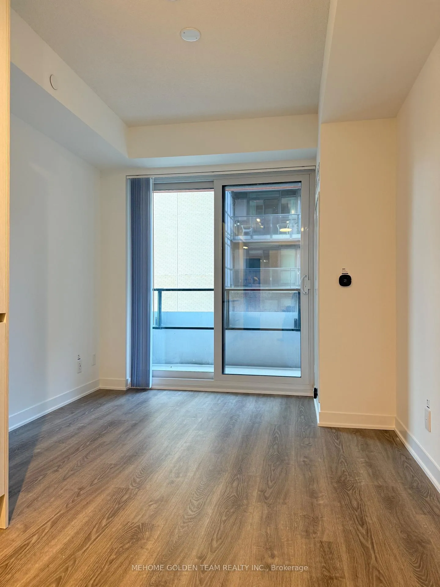 Photo 8 of Unit 619, 180 Front Street E, Toronto, Moss Park — HOMEH