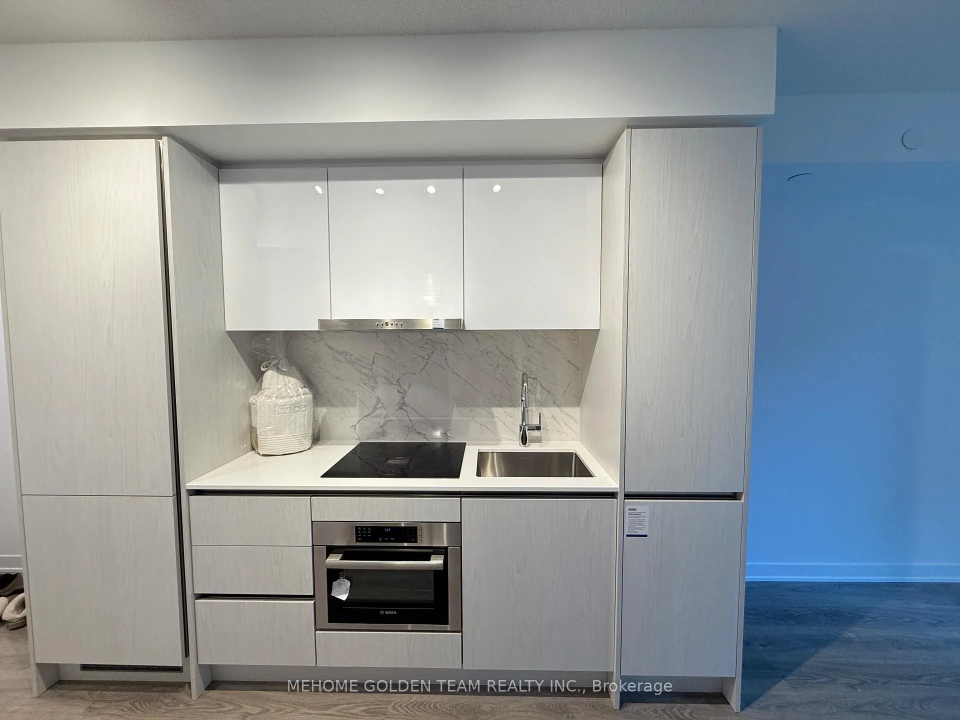 Photo 9 of Unit 619, 180 Front Street E, Toronto, Moss Park — HOMEH