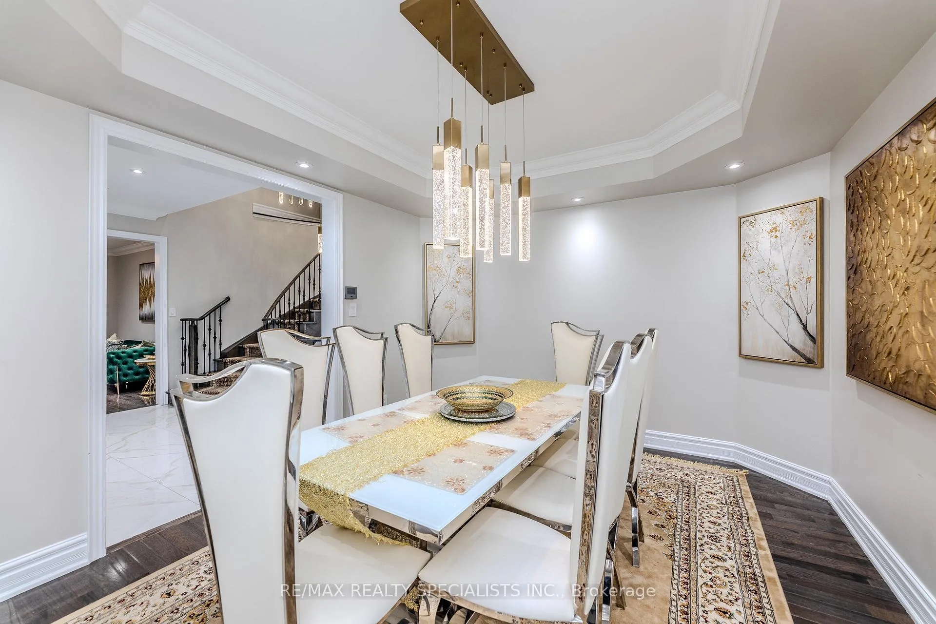 Photo 11 of 121 Boxwood Crescent, Markham, Rouge Fairways — HOMEH