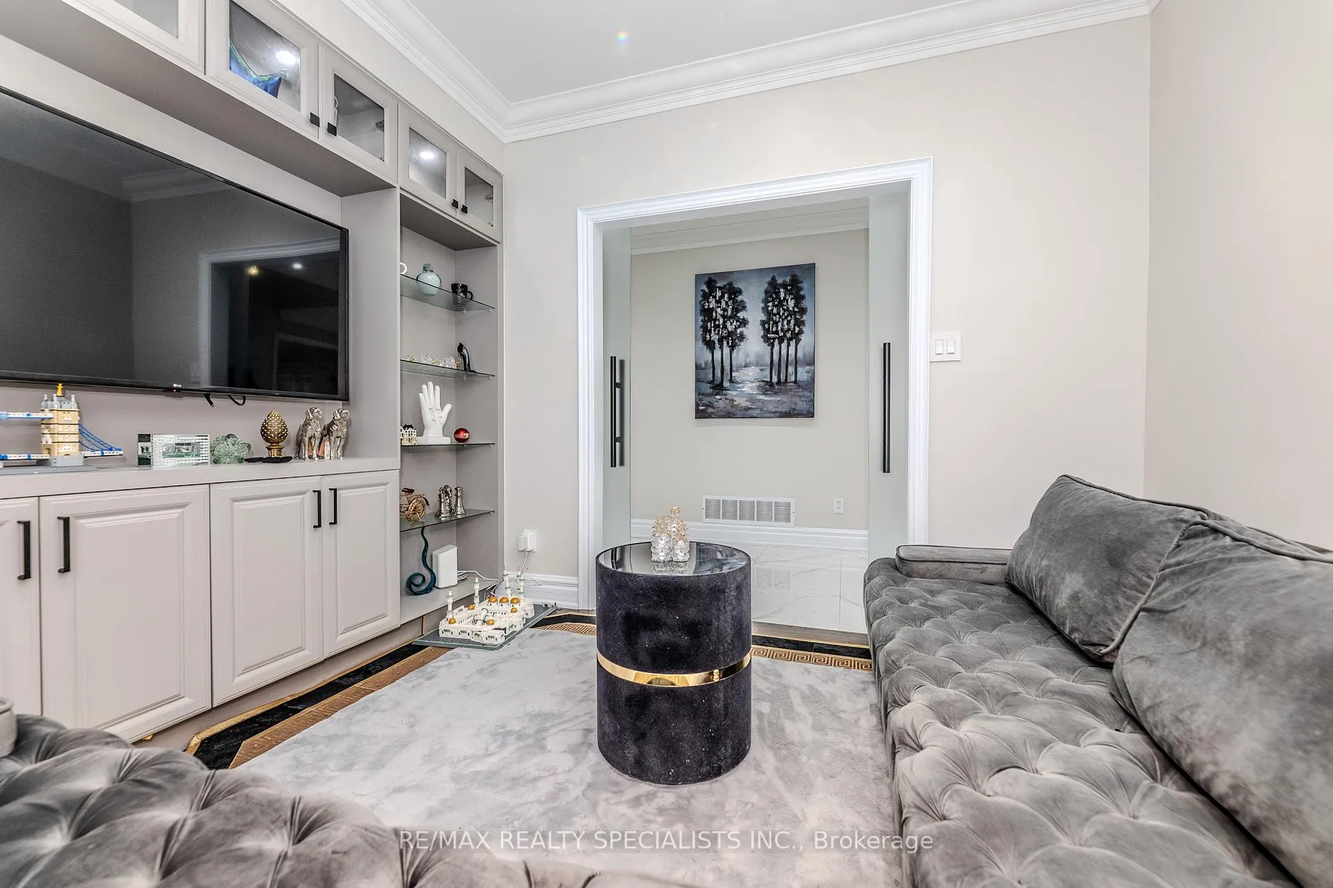 Photo 15 of 121 Boxwood Crescent, Markham, Rouge Fairways — HOMEH