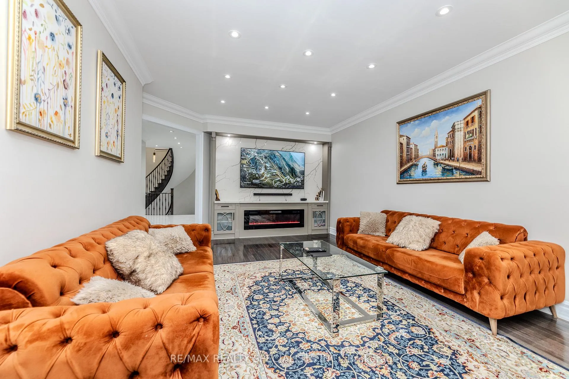 Photo 18 of 121 Boxwood Crescent, Markham, Rouge Fairways — HOMEH