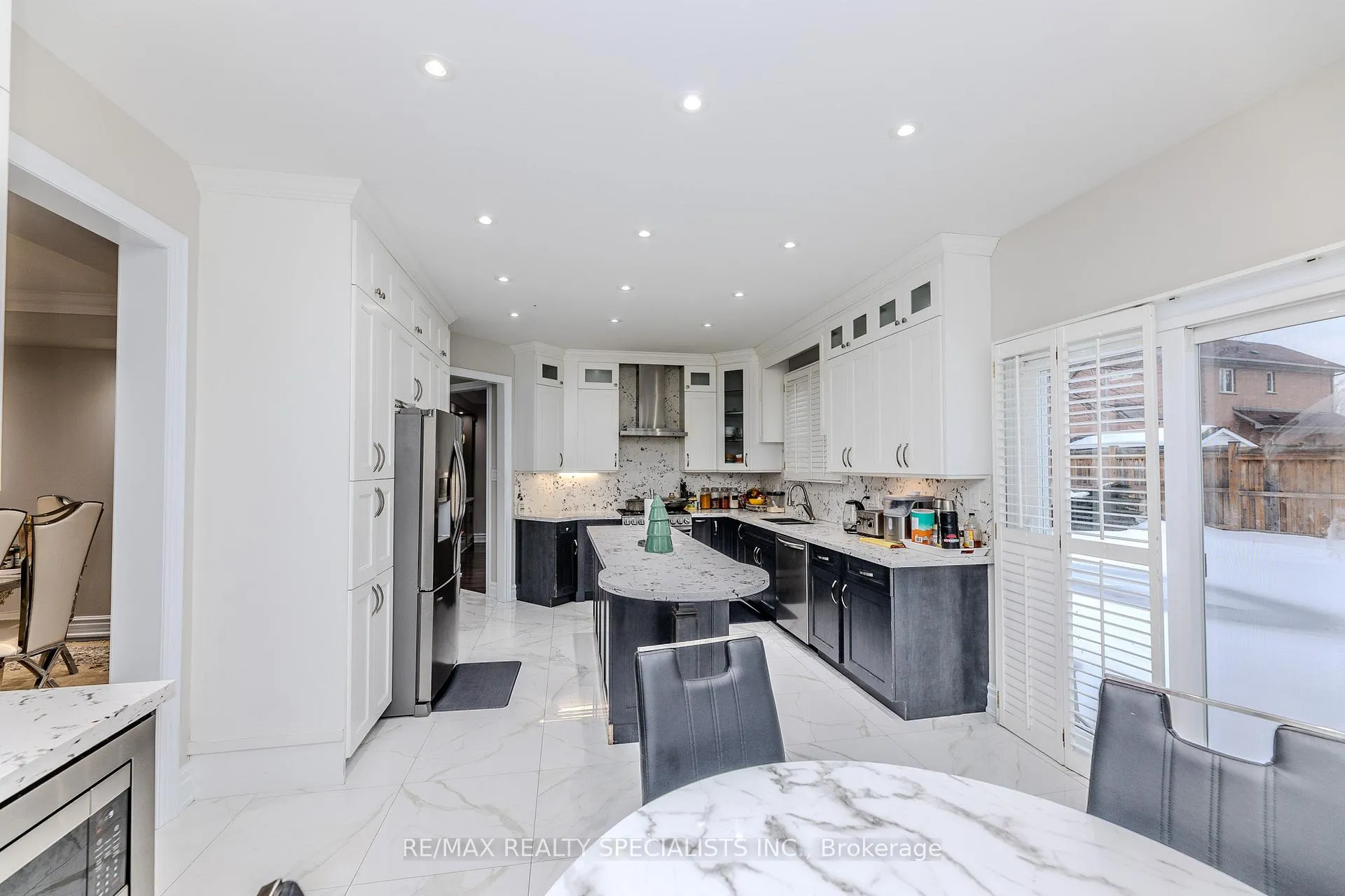 Photo 19 of 121 Boxwood Crescent, Markham, Rouge Fairways — HOMEH