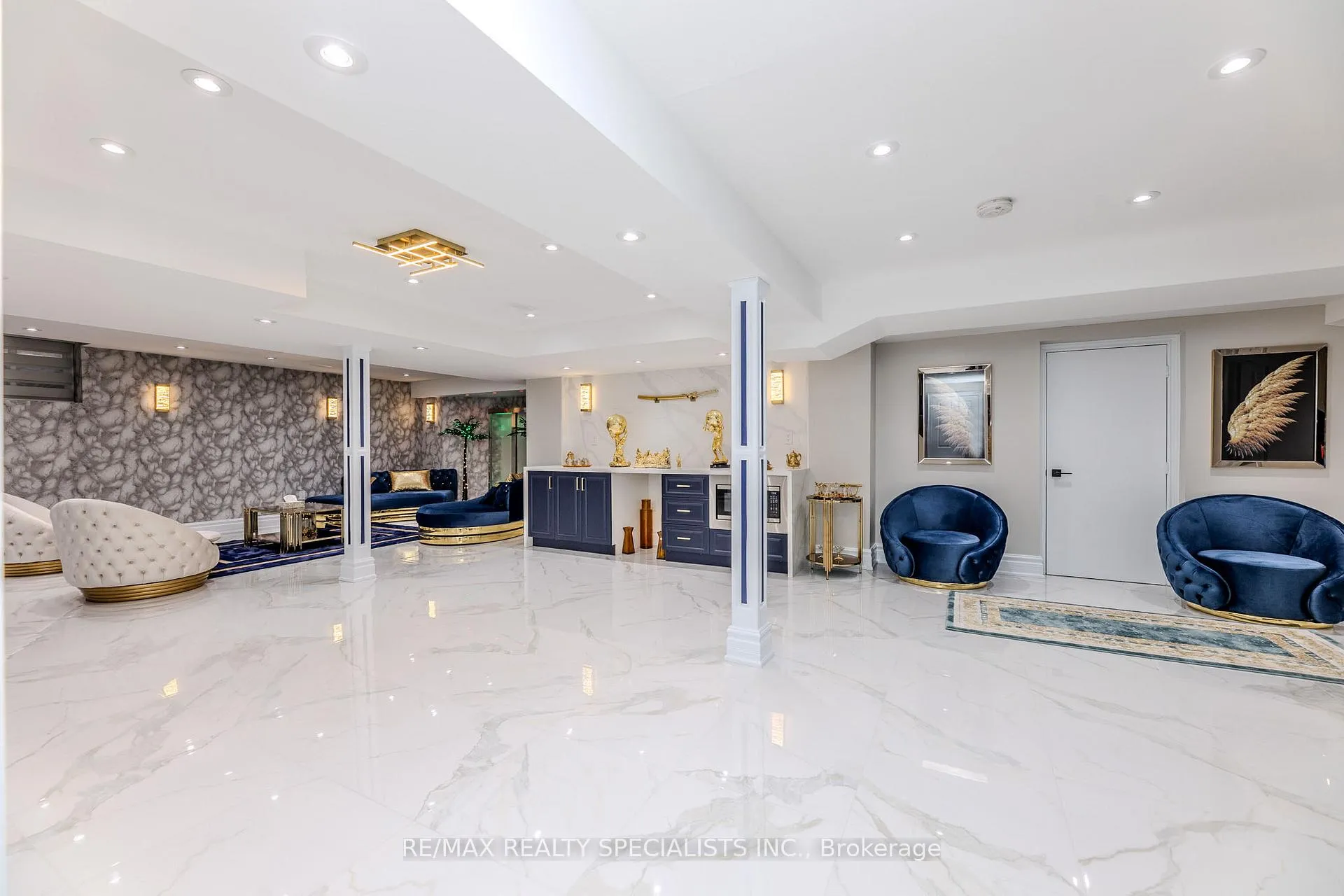 Photo 35 of 121 Boxwood Crescent, Markham, Rouge Fairways — HOMEH