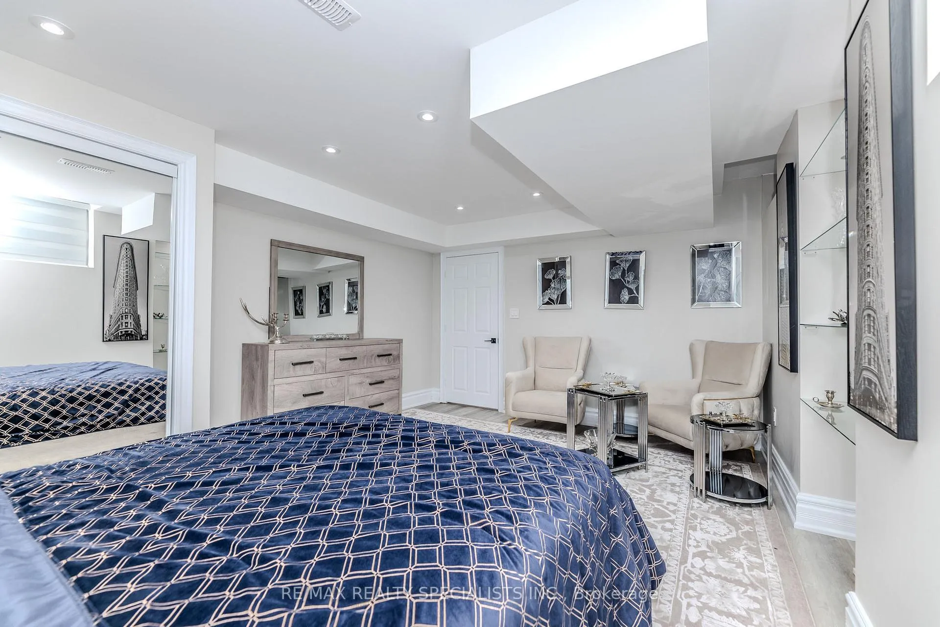 Photo 45 of 121 Boxwood Crescent, Markham, Rouge Fairways — HOMEH