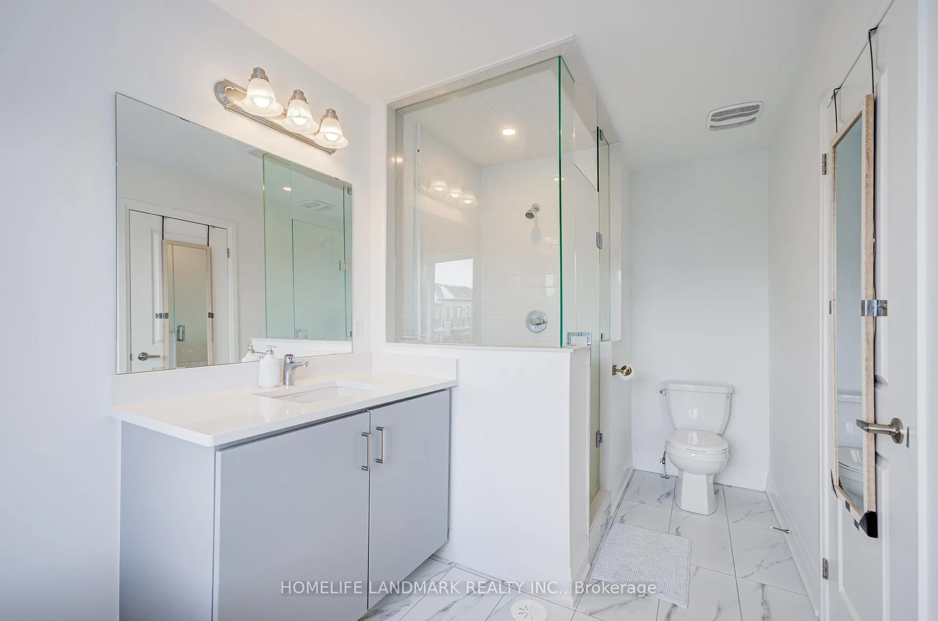 Photo 6 of 14 Carole Bell Way, Markham, Wismer — HOMEH