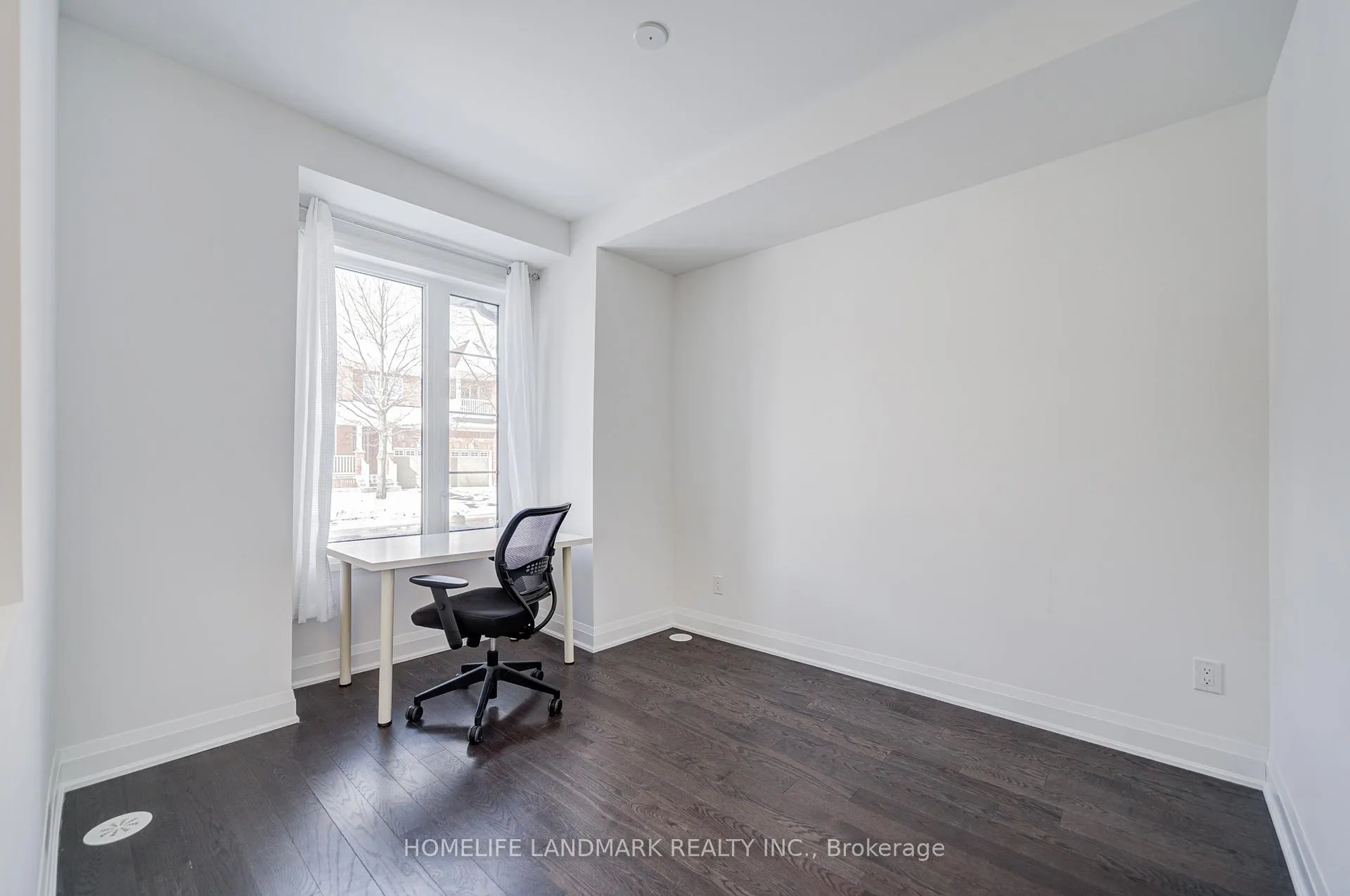 Photo 13 of 14 Carole Bell Way, Markham, Wismer — HOMEH