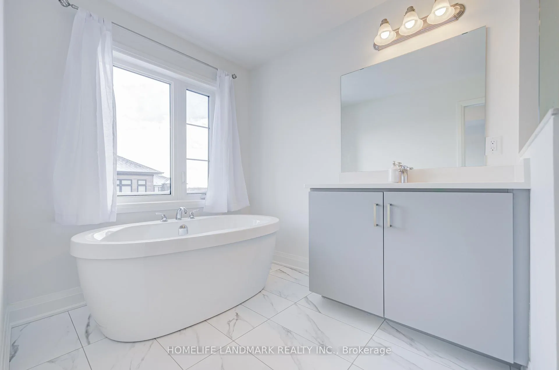 Photo 15 of 14 Carole Bell Way, Markham, Wismer — HOMEH