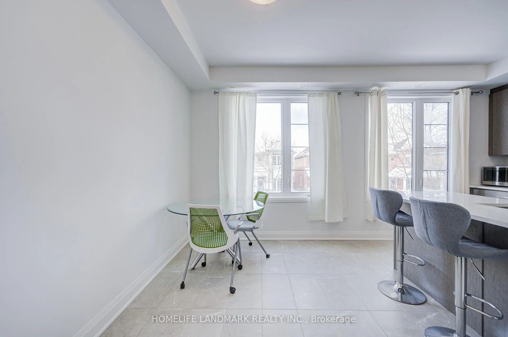 Photo 25 of 14 Carole Bell Way, Markham, Wismer — HOMEH