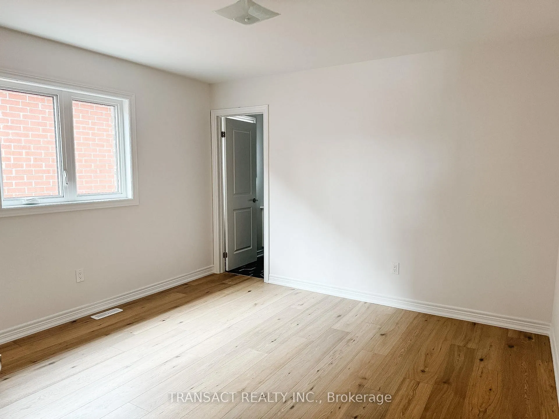 Photo 18 of 30 Baycroft Boulevard, Essa, Angus — HOMEH