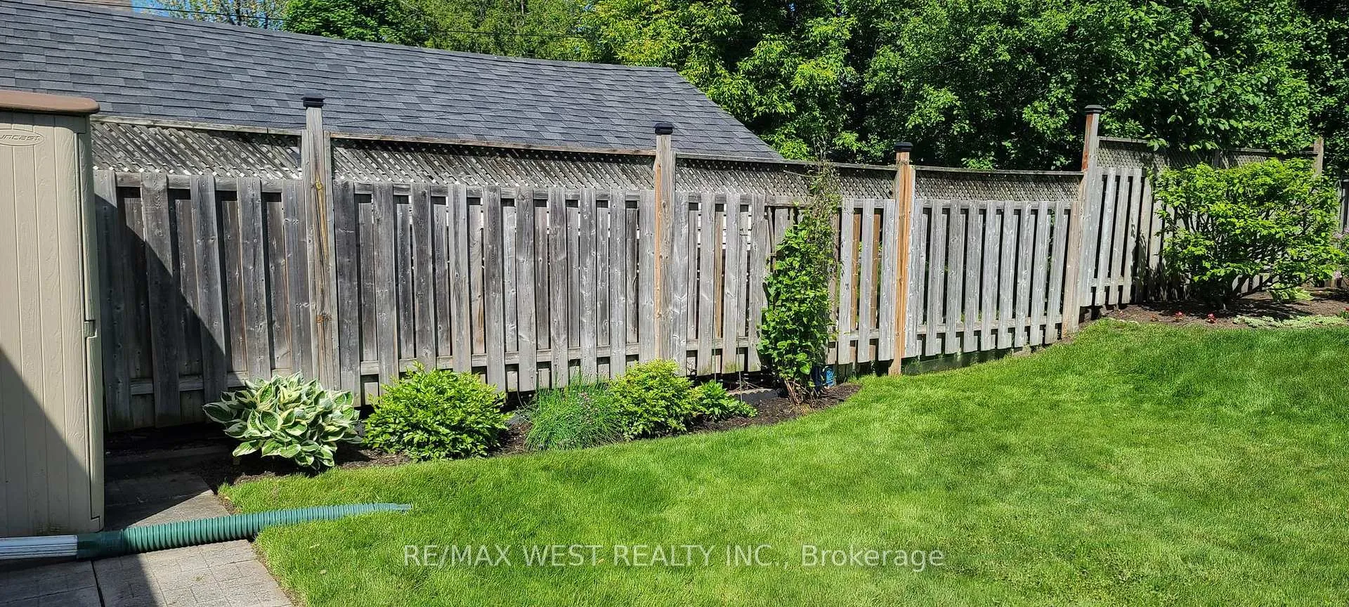 Photo 24 of 88 Redwater Drive, Etobicoke, Rexdale-Kipling — HOMEH