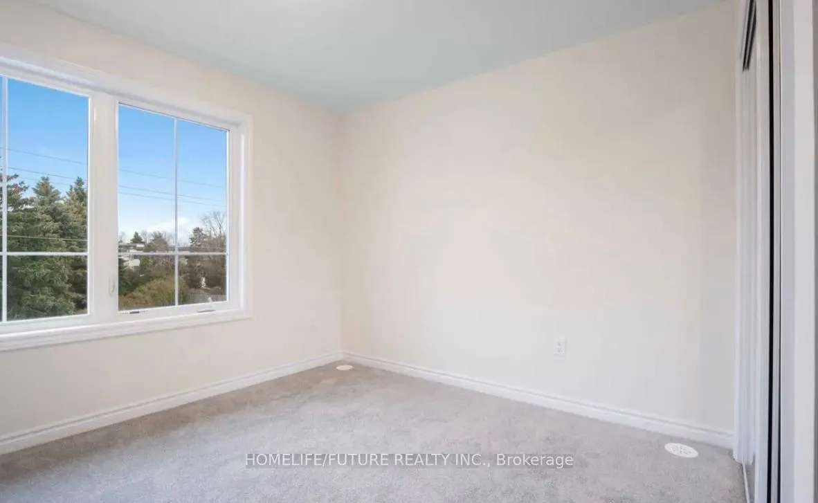 Photo 8 of Unit 3, 485 Beresford Path, Oshawa, Central — HOMEH