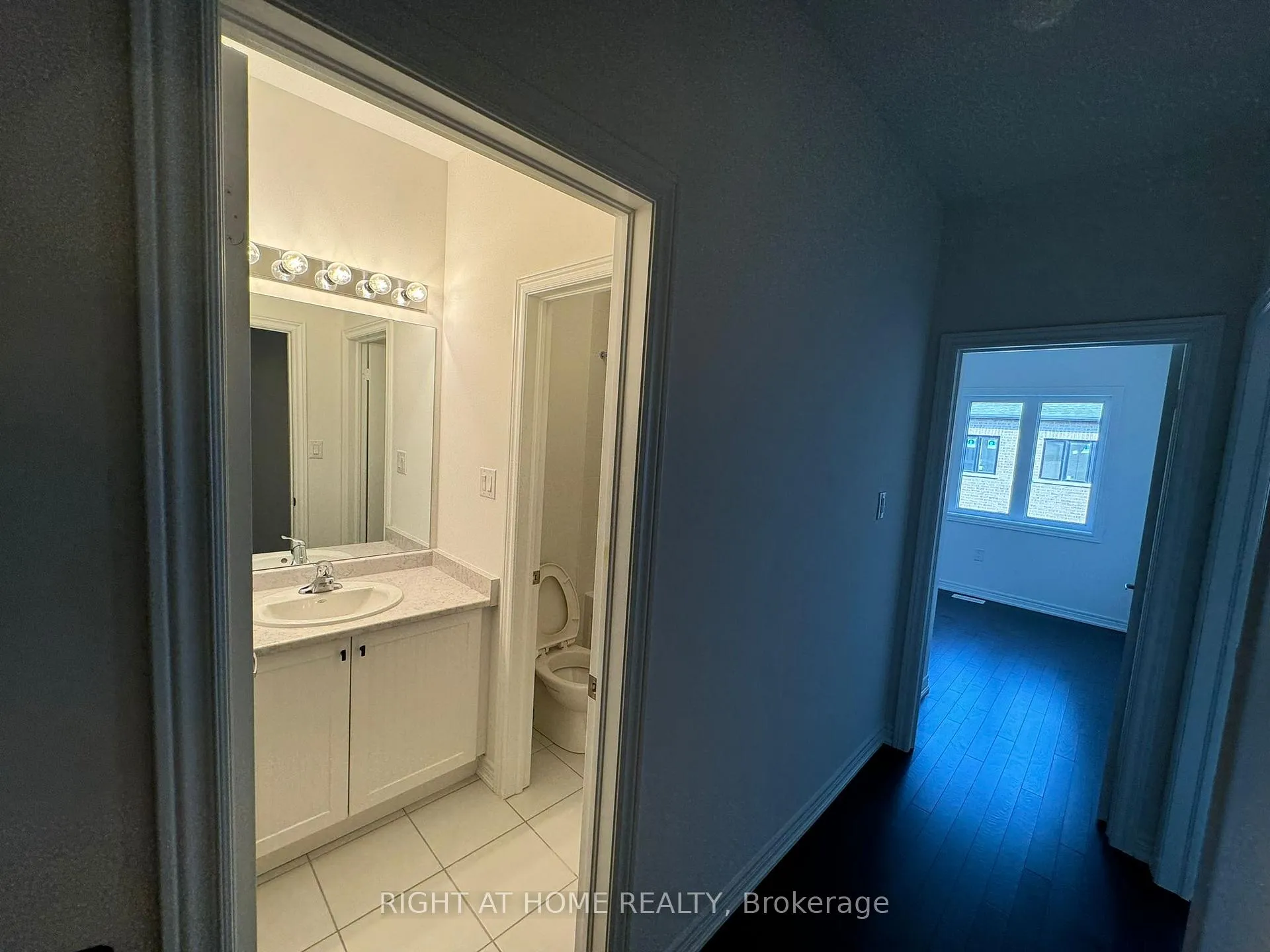 Photo 13 of 60 Singhampton Road, Vaughan, Kleinburg — HOMEH