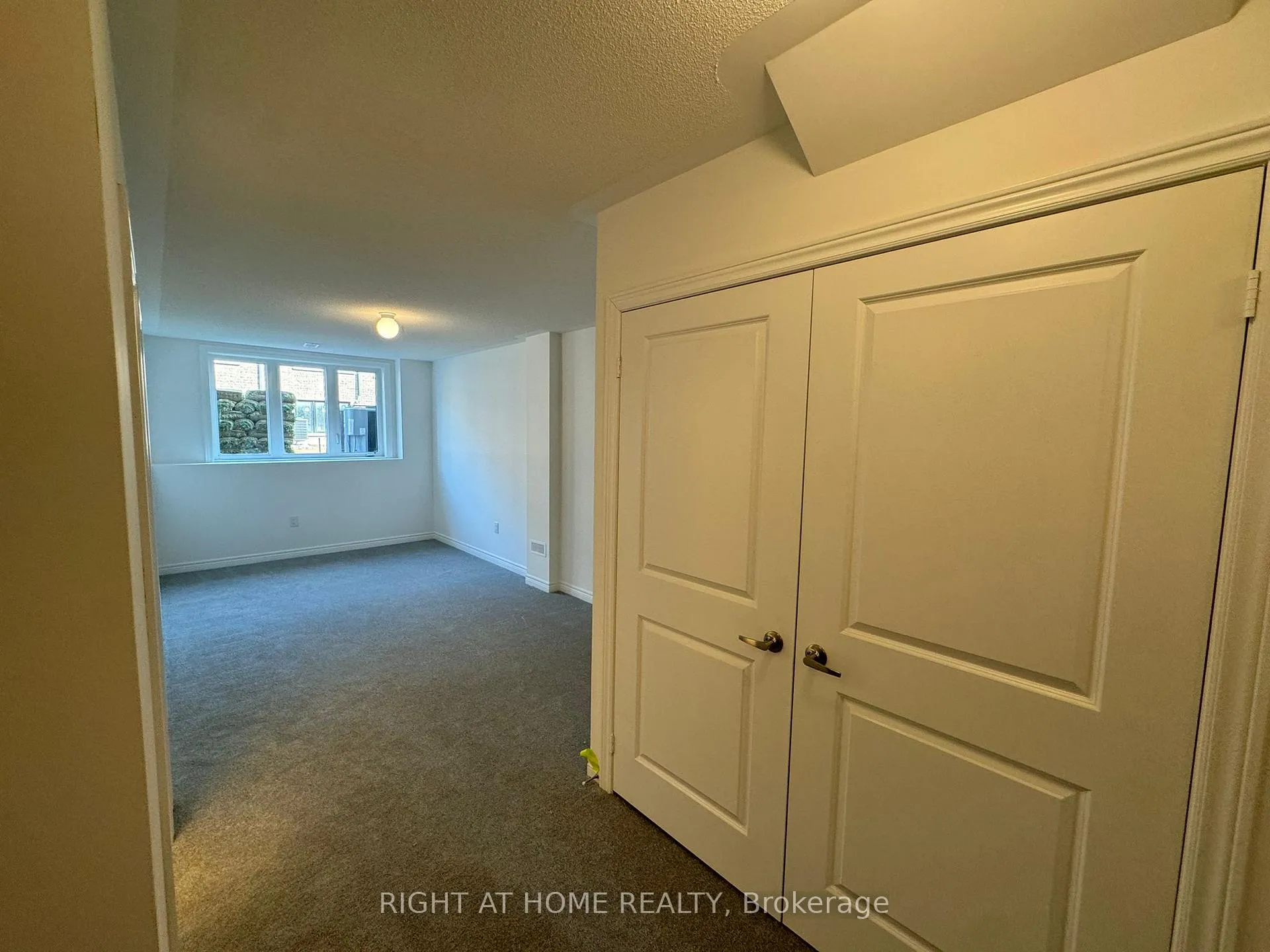 Photo 21 of 60 Singhampton Road, Vaughan, Kleinburg — HOMEH