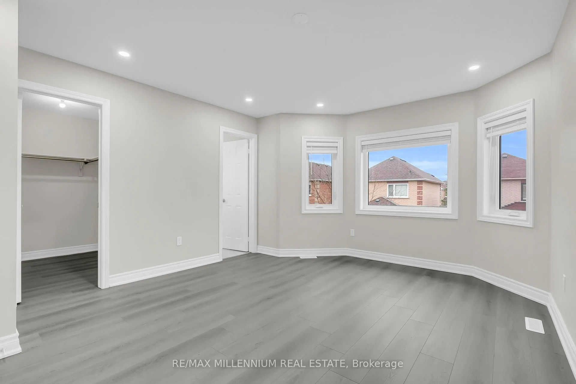 Photo 18 of 76 Sunley Crescent, Brampton, Fletcher's West — HOMEH