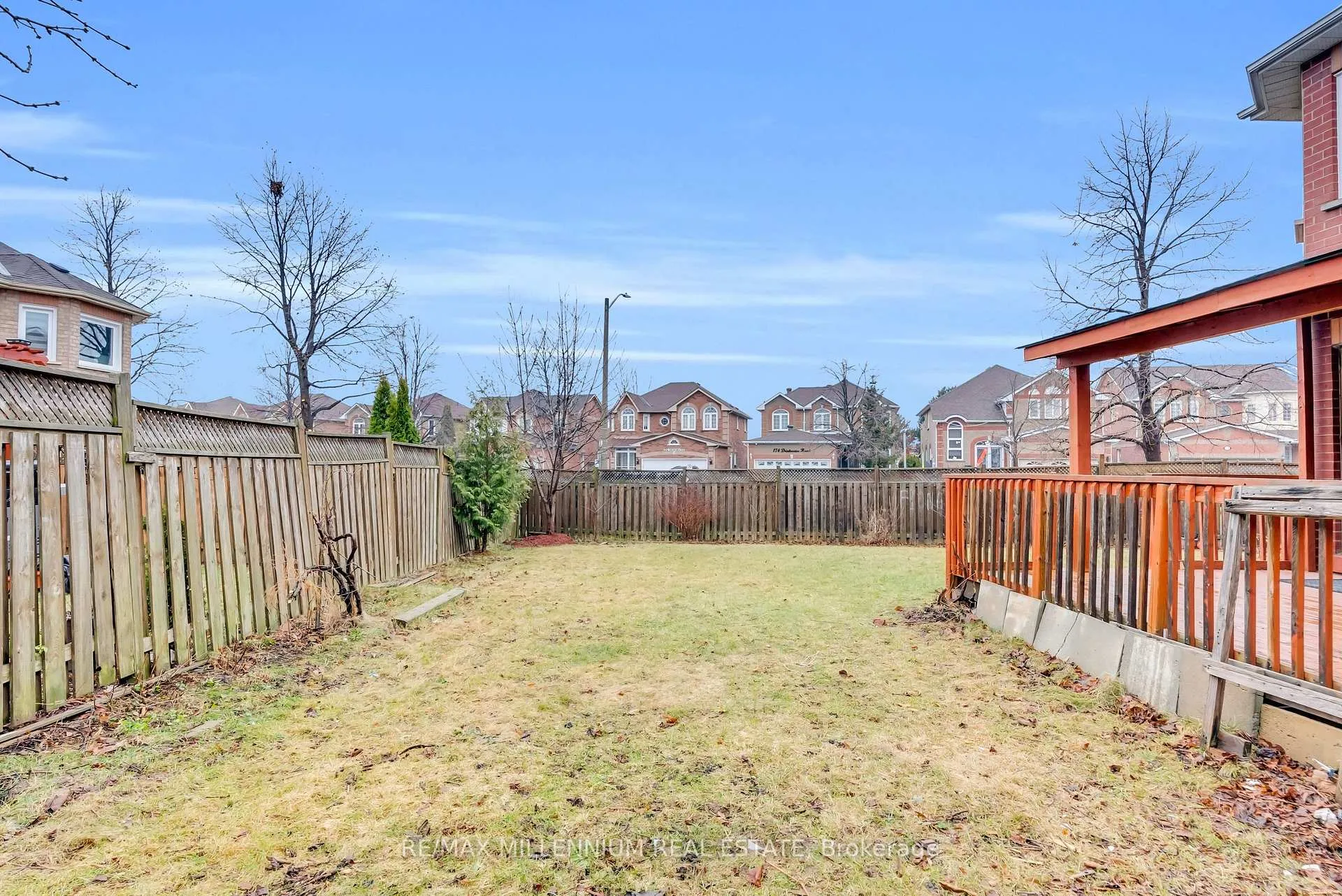 Photo 34 of 76 Sunley Crescent, Brampton, Fletcher's West — HOMEH