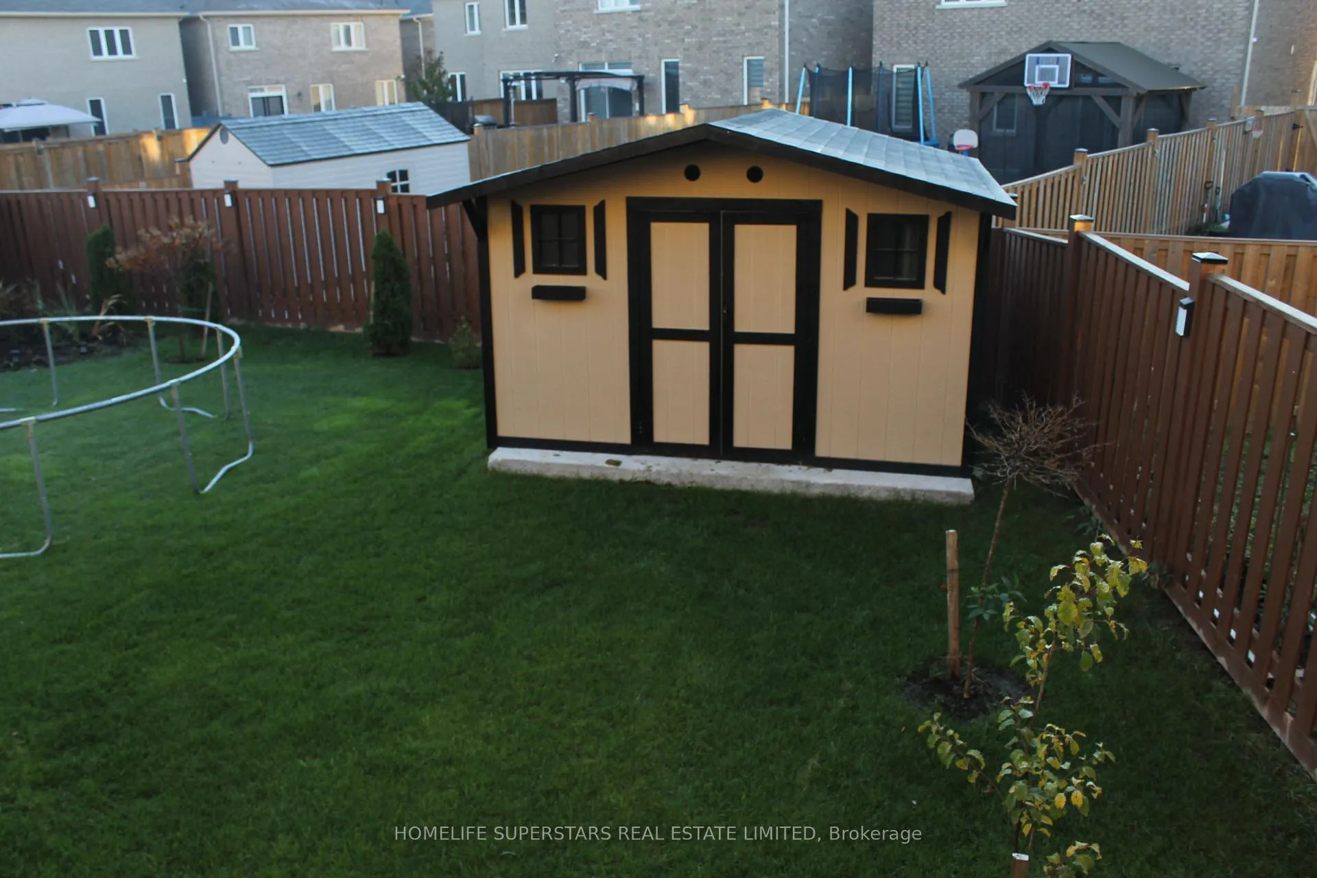 Photo 9 of 21 Iguana Trail, Brampton, Northwest Brampton — HOMEH