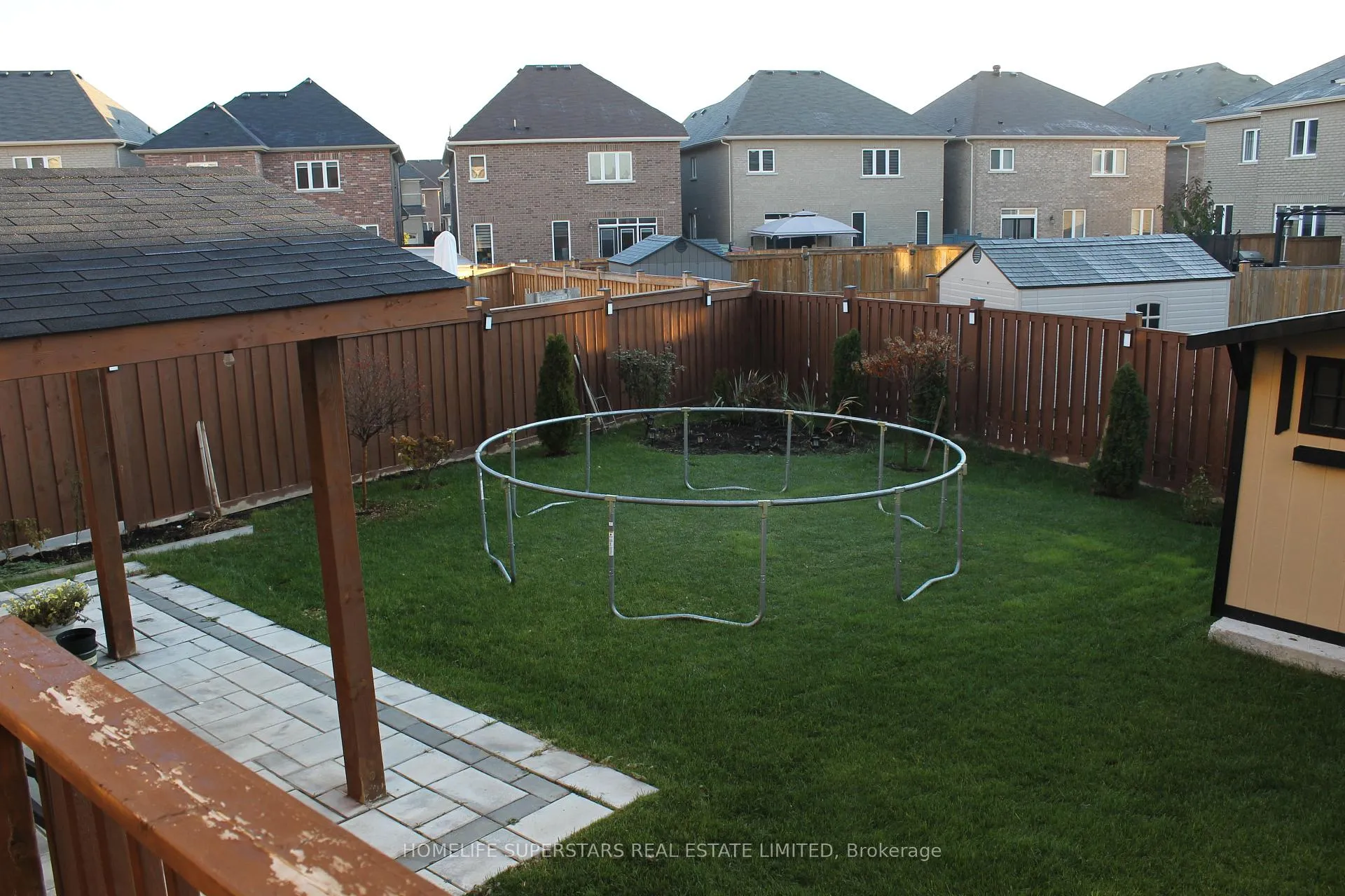 Photo 10 of 21 Iguana Trail, Brampton, Northwest Brampton — HOMEH