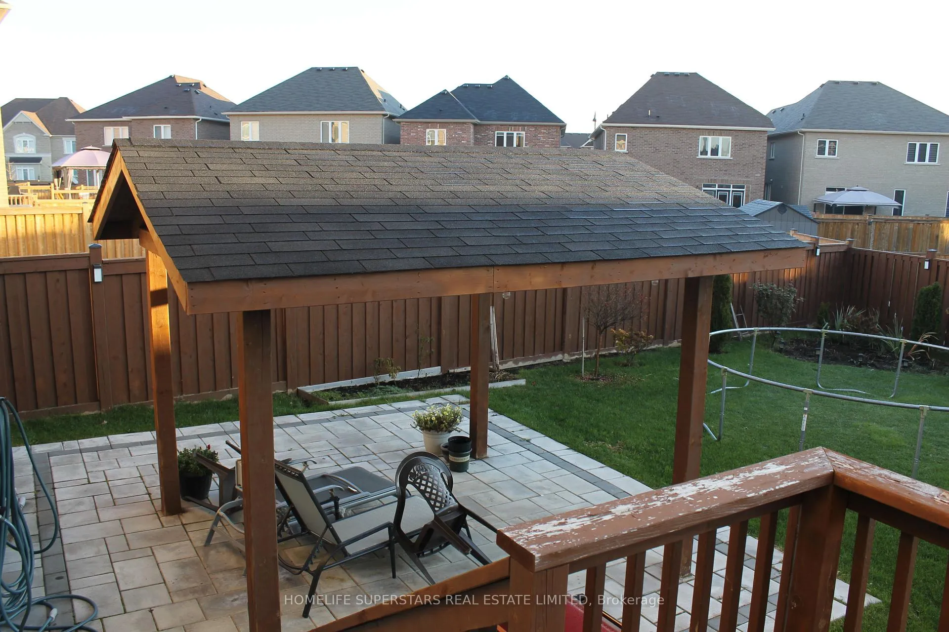 Photo 11 of 21 Iguana Trail, Brampton, Northwest Brampton — HOMEH