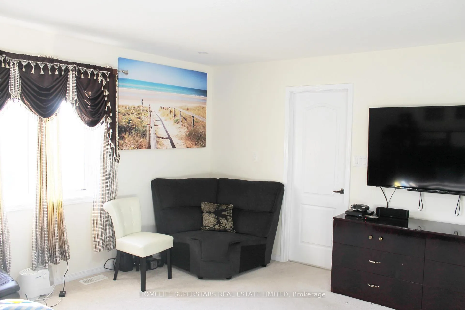 Photo 17 of 21 Iguana Trail, Brampton, Northwest Brampton — HOMEH
