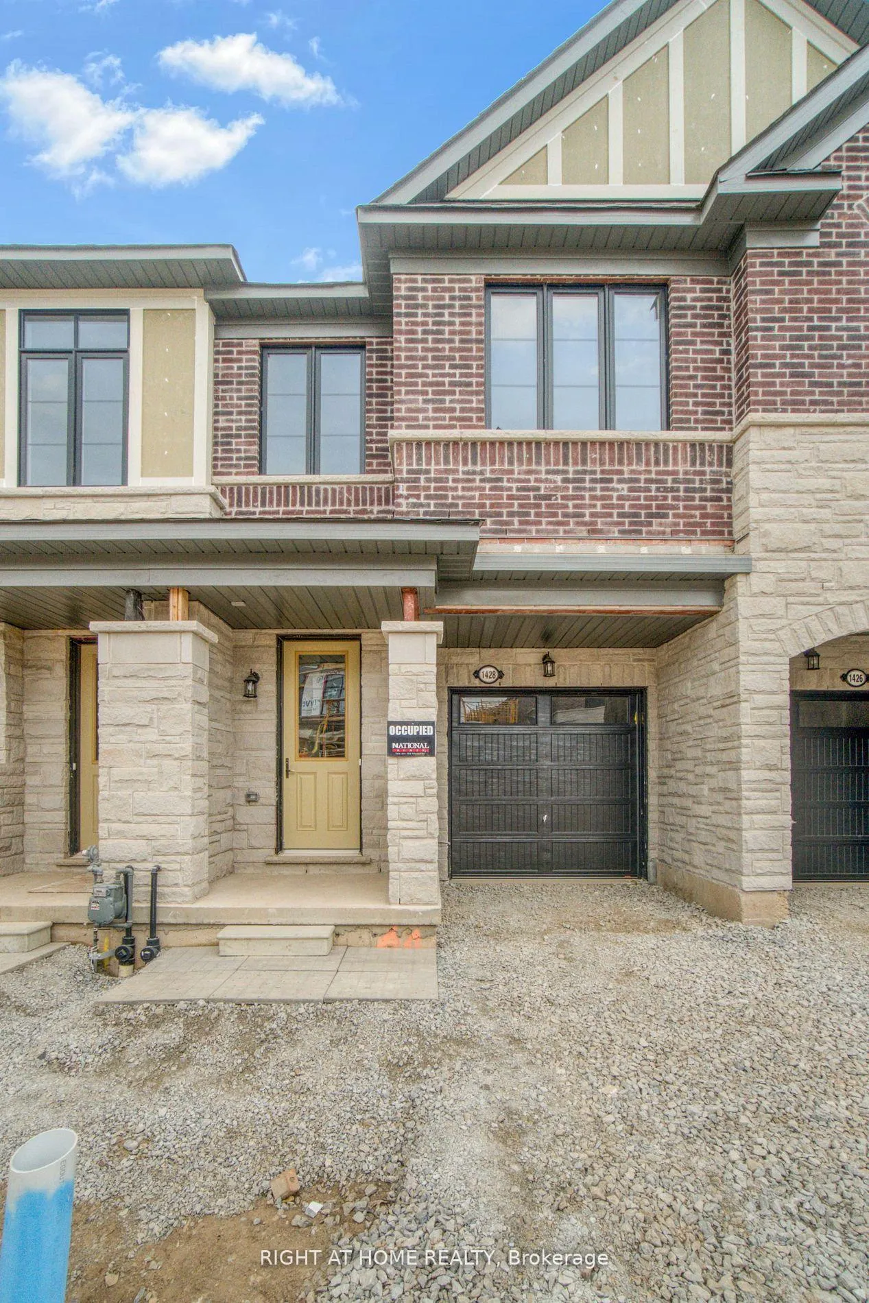 Photo 1 of 1428 Almonte Drive, Burlington, Tyandaga — HOMEH