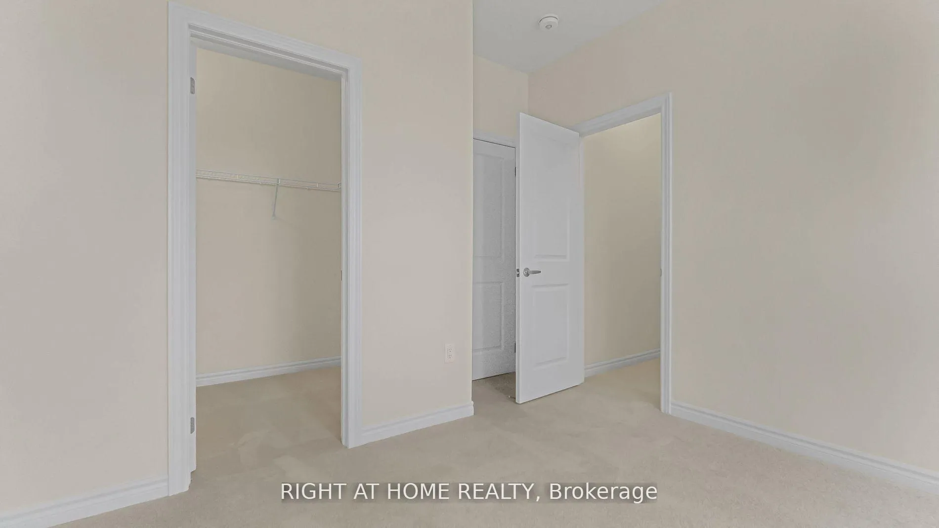 Photo 18 of 1428 Almonte Drive, Burlington, Tyandaga — HOMEH