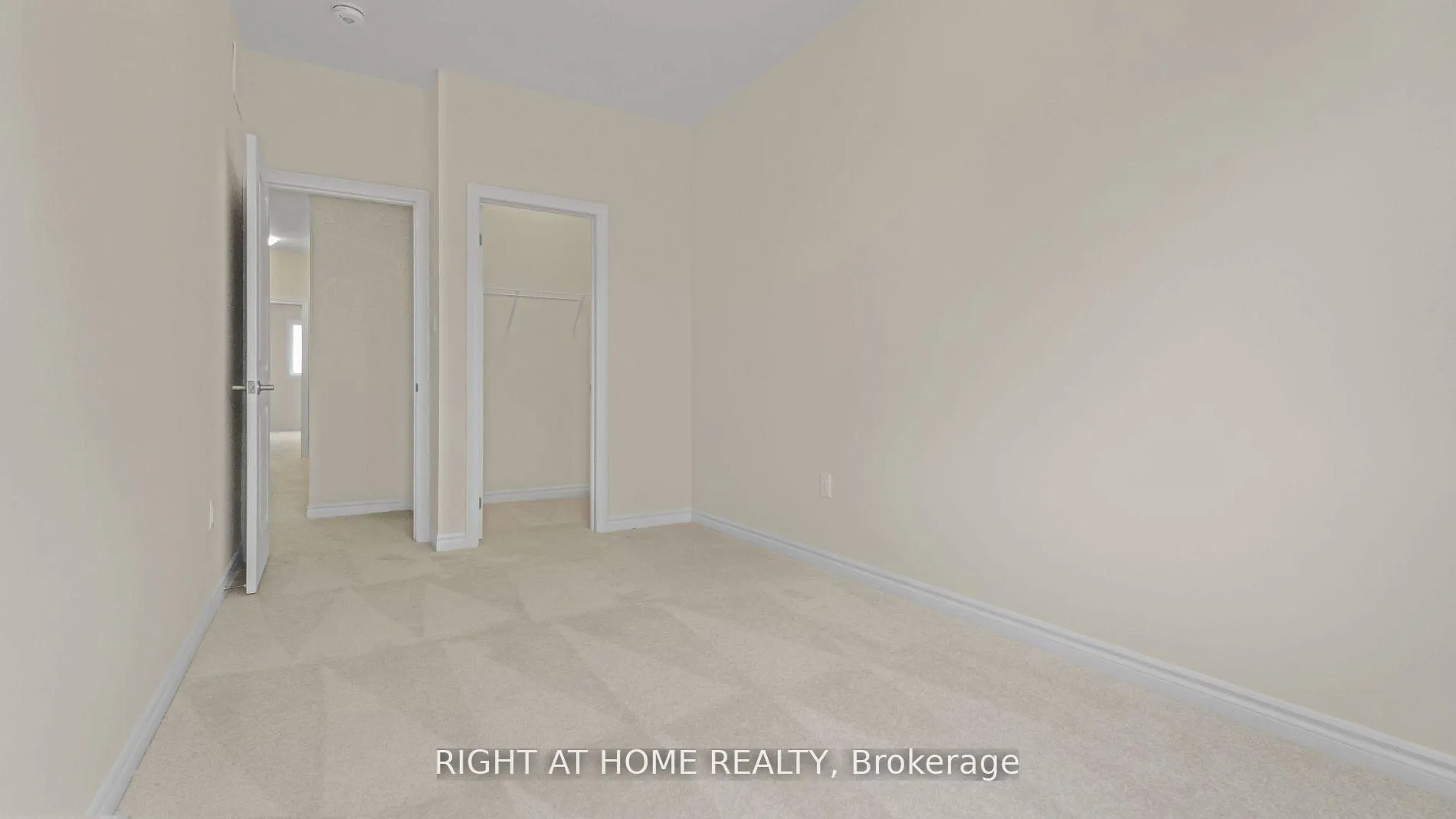 Photo 21 of 1428 Almonte Drive, Burlington, Tyandaga — HOMEH