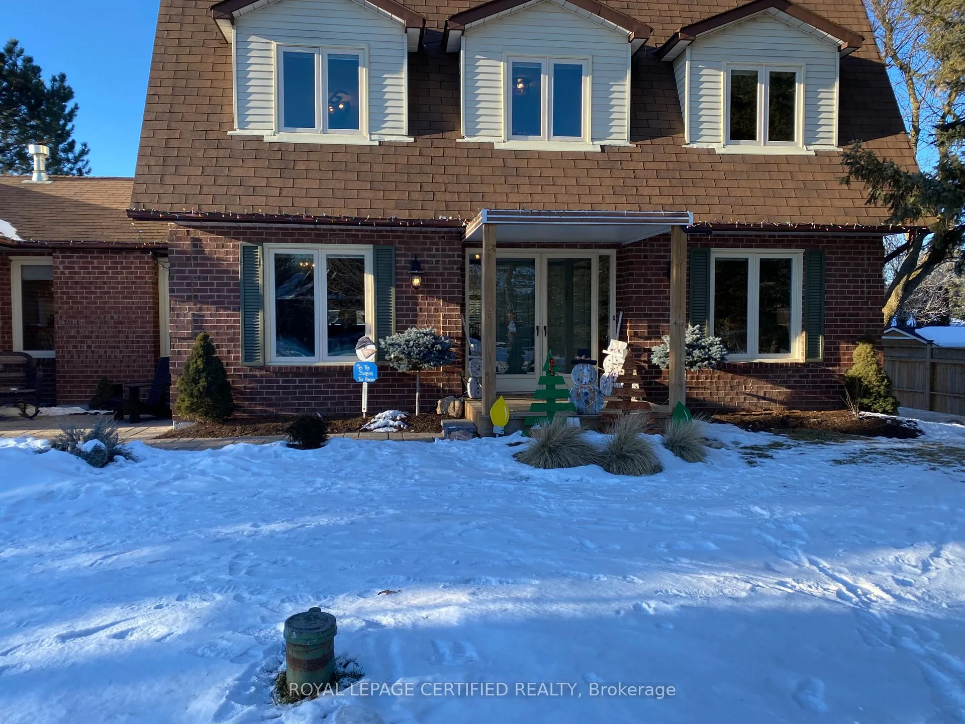Front of 1 Sandalwood Drive