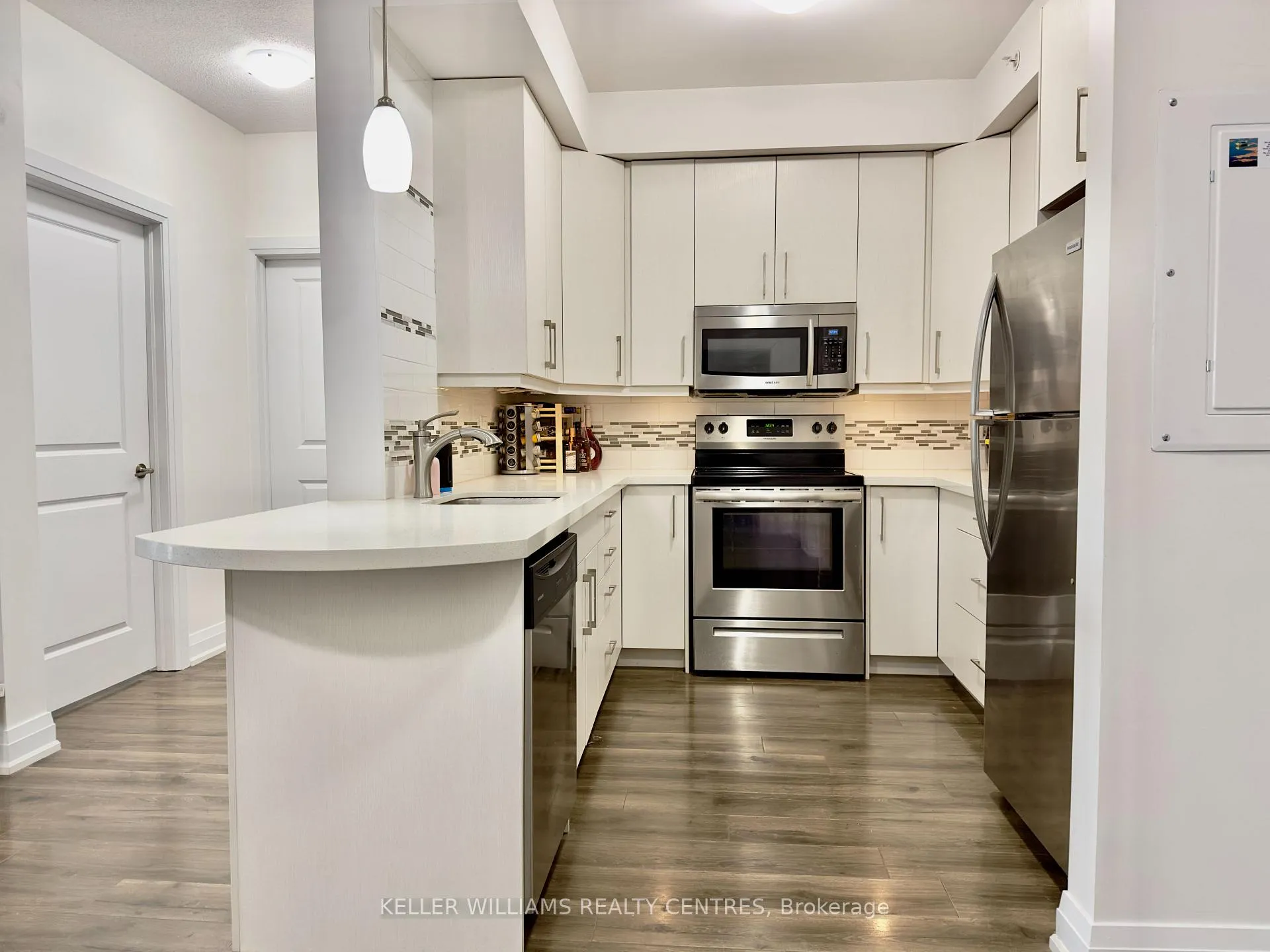 Photo 12 of Unit 307, 304 Essa Road, Barrie, Ardagh — HOMEH