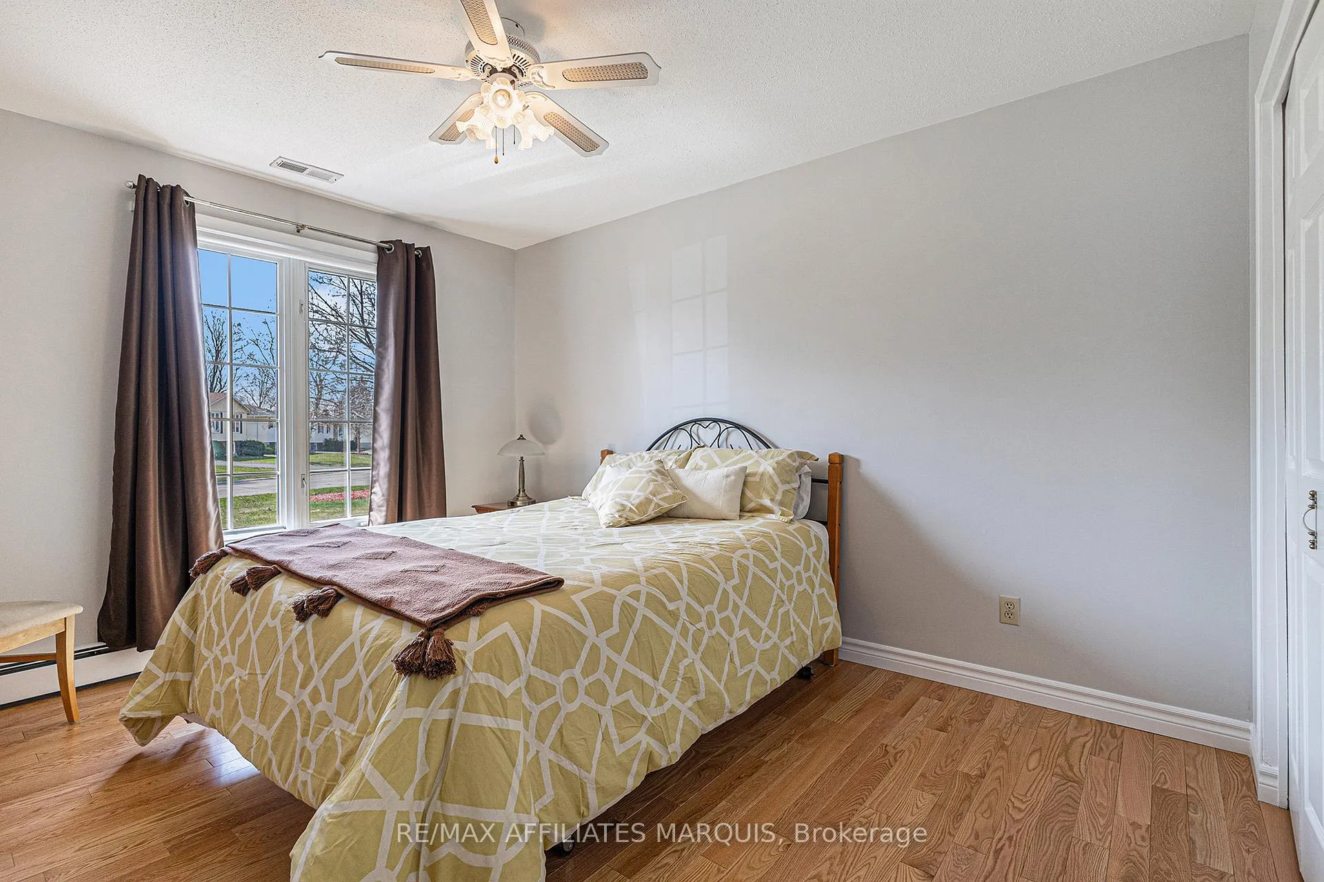 Photo 32 of 74 Colonel By Crescent, Smiths Falls — HOMEH
