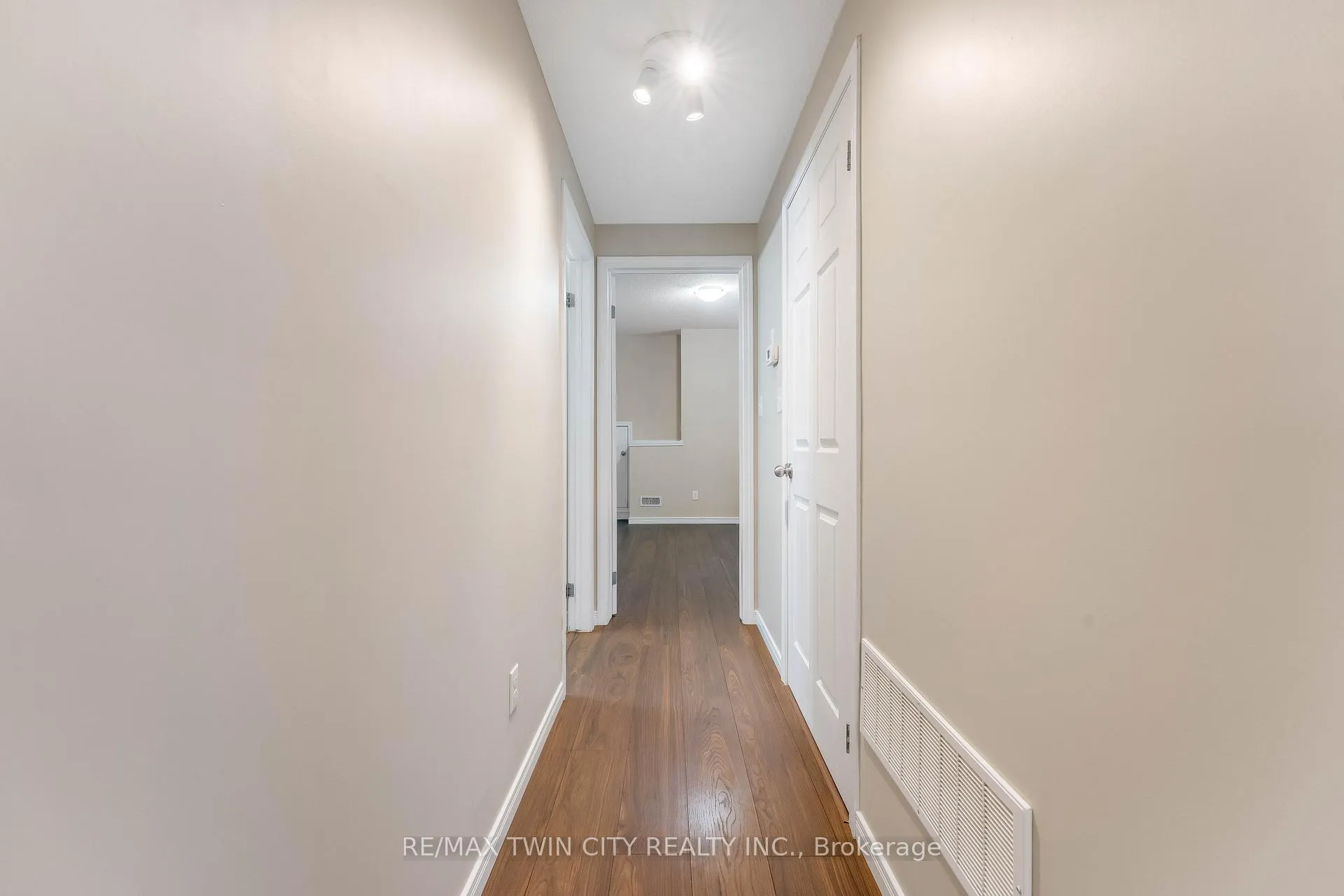 Photo 14 of Unit 9A, 931 Glasgow Street, Kitchener — HOMEH
